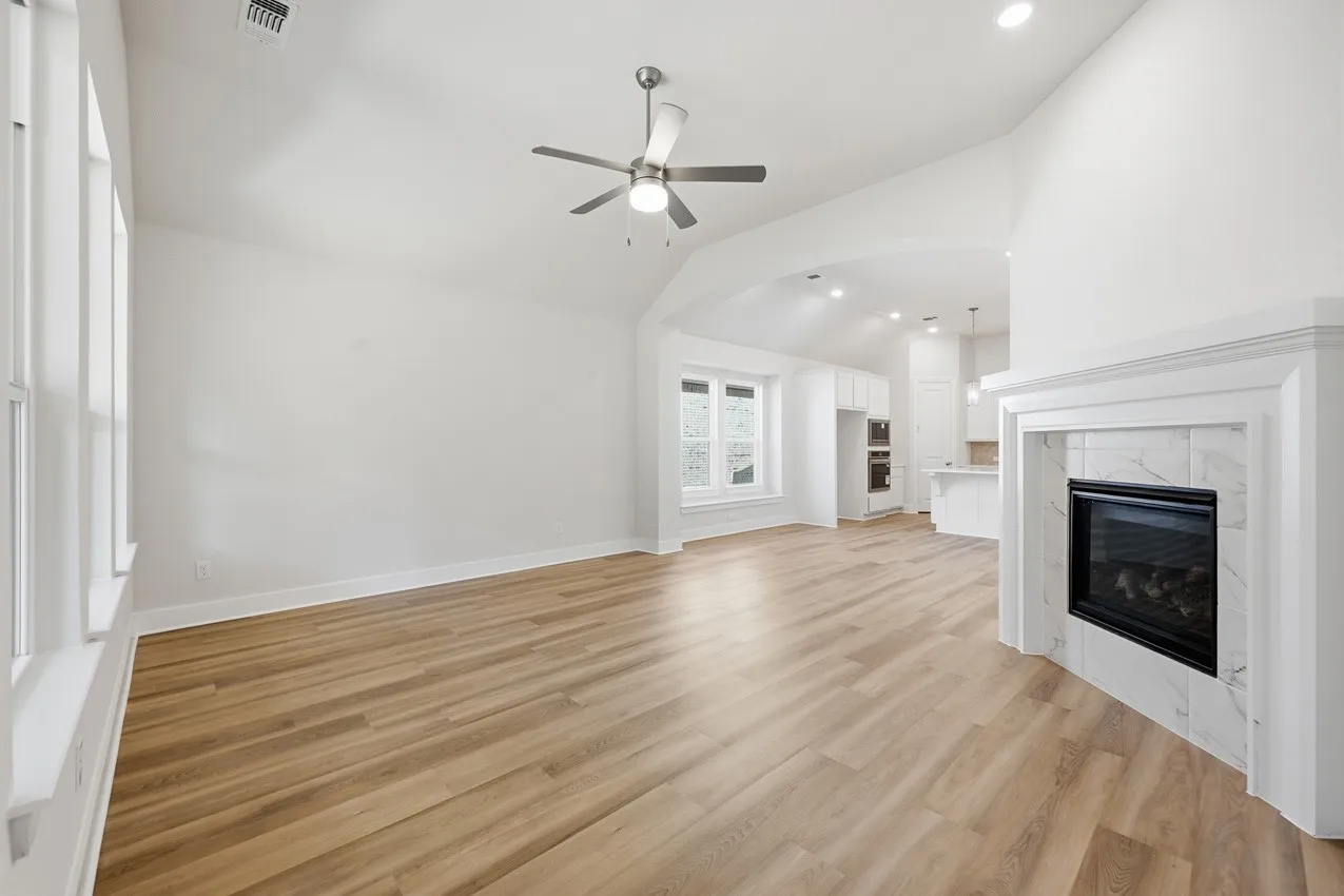 Single Family Residence For Sale in Grayson County , 5048 Westhaven Circle, Denison, Texas 75020, 3 Bedroom, 3 Bathroom, 2 Garage spaces, 2,120 Sqft, built in 2025, New Construction - Incomplete, mls#21107141, Real Estate Agent in Denison, Homes For Sale in Grayson county, Homes For Sale in Denison, Realtor in Denison Texas, Real Estate Brokerage Independent Realty Texas, Luminita Cordes Realtor
