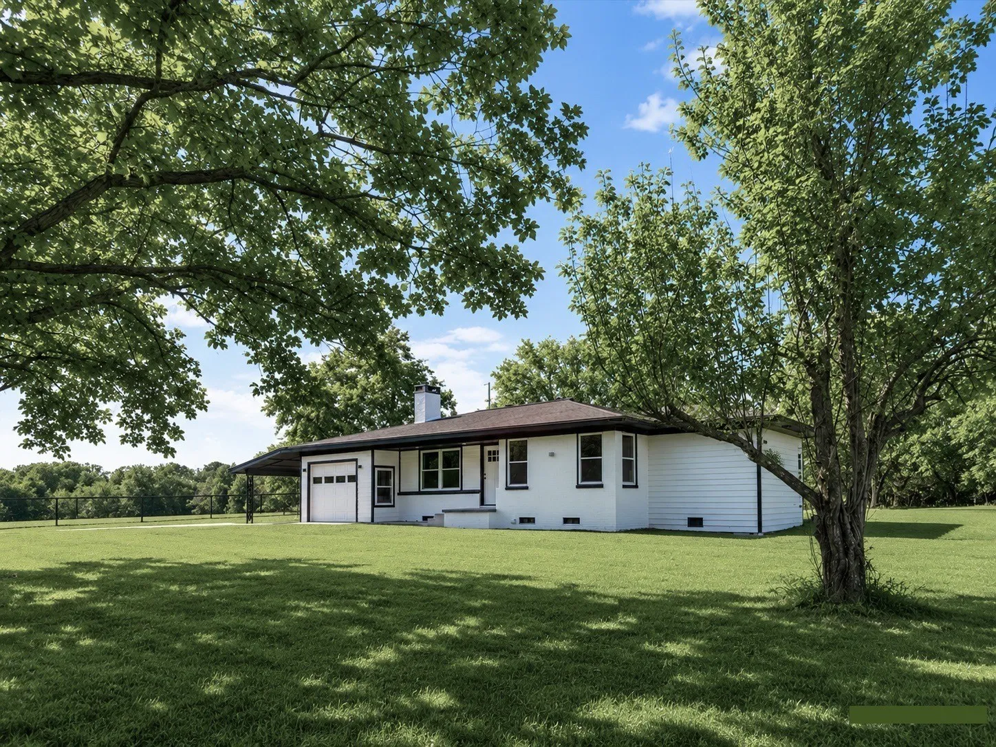Single Family Residence For Sale in Upshur County , 9086 FM 49, Gilmer, Texas 75644, 3 Bedroom, 2 Bathroom, 1 Garage spaces, 2,200 Sqft, built in 1957, mls#21107200, Real Estate Agent in Gilmer, Homes For Sale in Upshur county, Homes For Sale in Gilmer, Realtor in Gilmer Texas, Real Estate Brokerage Independent Realty Texas, Luminita Cordes Realtor