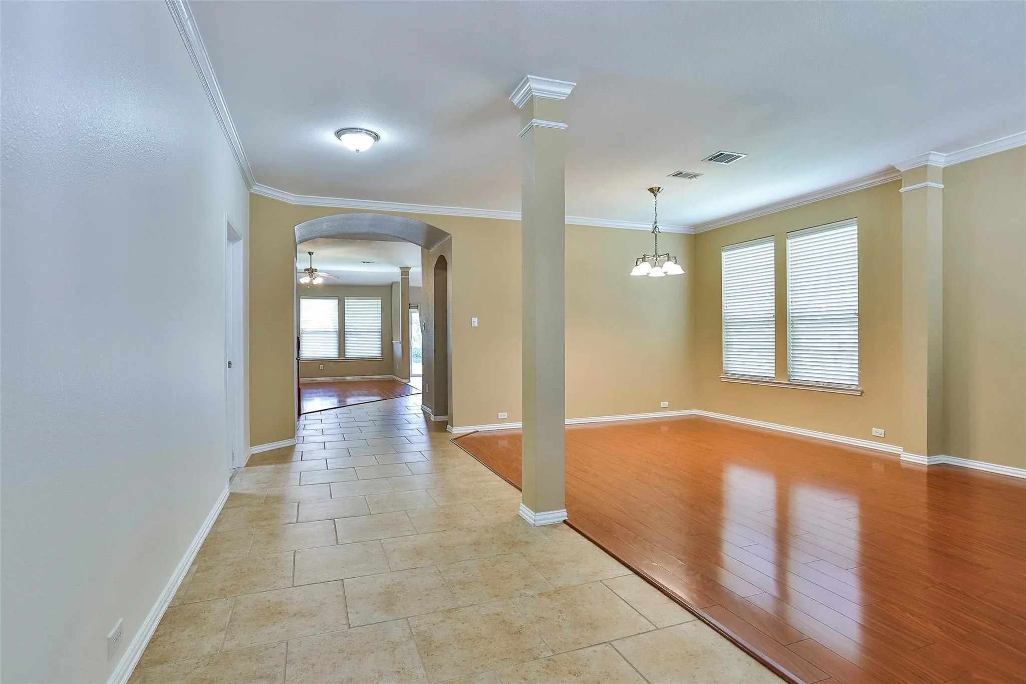 Single Family Residence For Rent in Denton County , 15529 Landing Creek Lane, Fort Worth, Texas 76262, 4 Bedroom, 4 Bathroom, 2 Garage spaces, 3,278 Sqft, built in 2007, mls#21107378, Real Estate Agent in Fort Worth, Homes For Rent in Denton county, Homes For Rent in Fort Worth, Realtor in Fort Worth Texas, Real Estate Brokerage Independent Realty Texas, Luminita Cordes Realtor