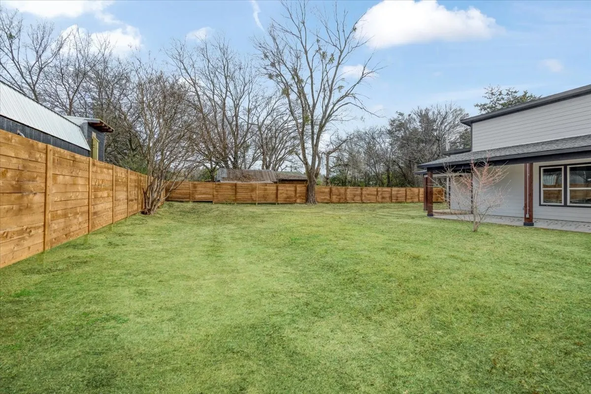 Single Family Residence For Sale in Grayson County , 82 Morning View Drive, Gordonville, Texas 76245, 3 Bedroom, 2 Bathroom, Garage spaces, 1,488 Sqft, built in 2025, mls#21107562, Real Estate Agent in Gordonville, Homes For Sale in Grayson county, Homes For Sale in Gordonville, Realtor in Gordonville Texas, Real Estate Brokerage Independent Realty Texas, Luminita Cordes Realtor