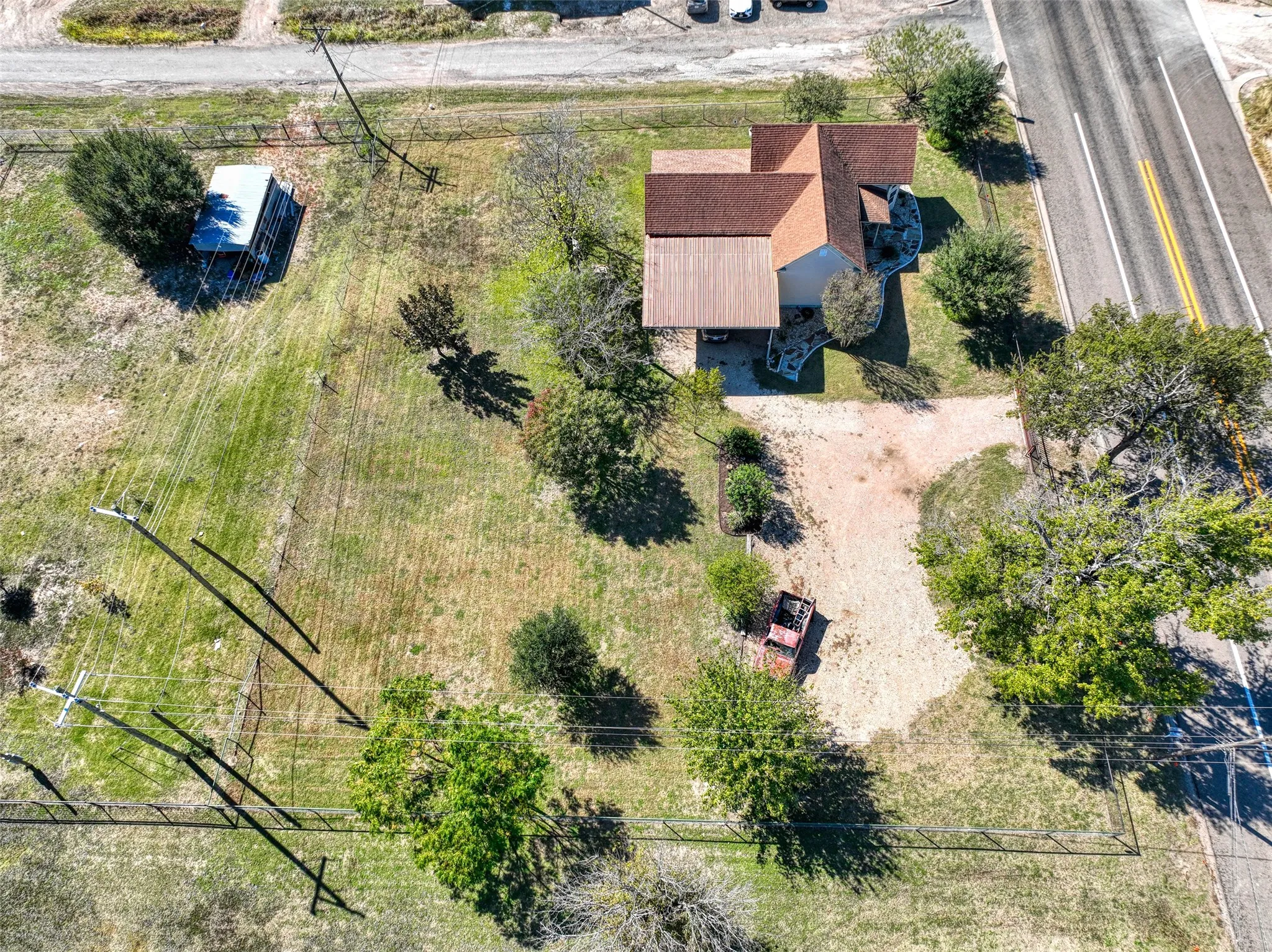 Aerial view of property and surrounding area