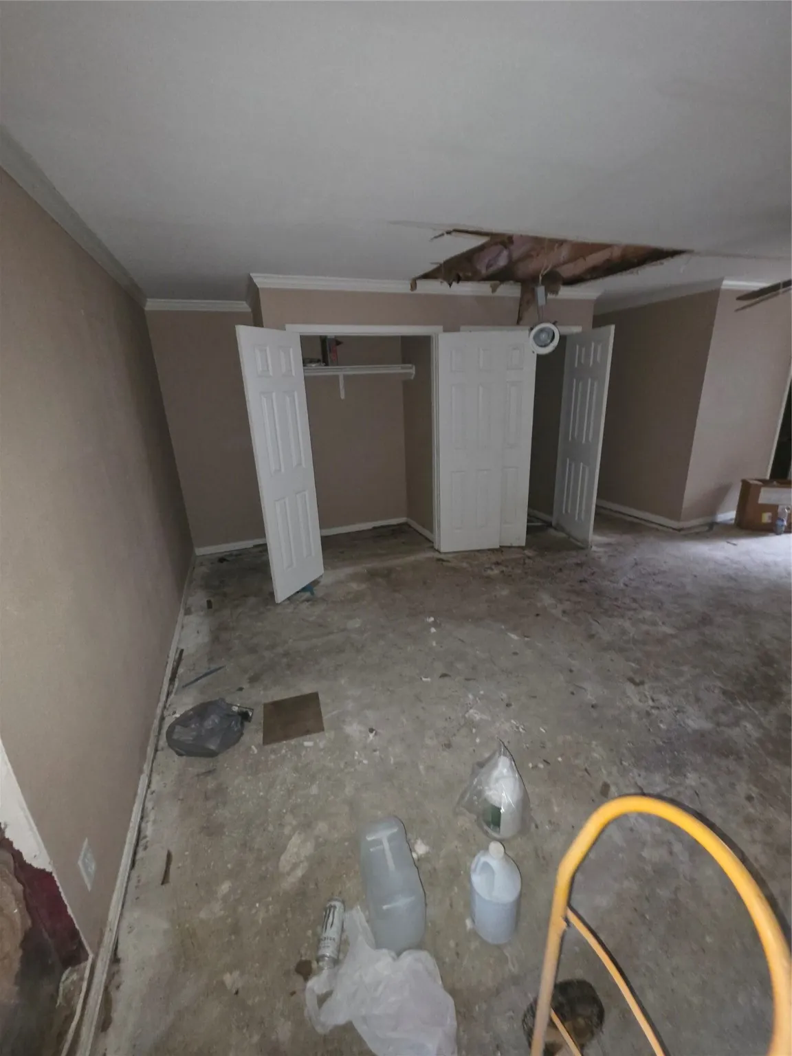 Single Family Residence For Sale in Trinity County , 55 Birch Street, Trinity, Texas 75862, 4 Bedroom, 3 Bathroom, Garage spaces, 2,086 Sqft, built in 1985, mls#21107874, Real Estate Agent in Trinity, Homes For Sale in Trinity county, Homes For Sale in Trinity, Realtor in Trinity Texas, Real Estate Brokerage Independent Realty Texas, Luminita Cordes Realtor