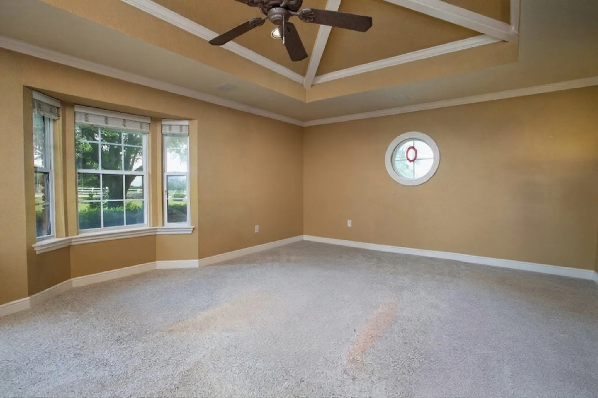 Furniture has been virtually removed.