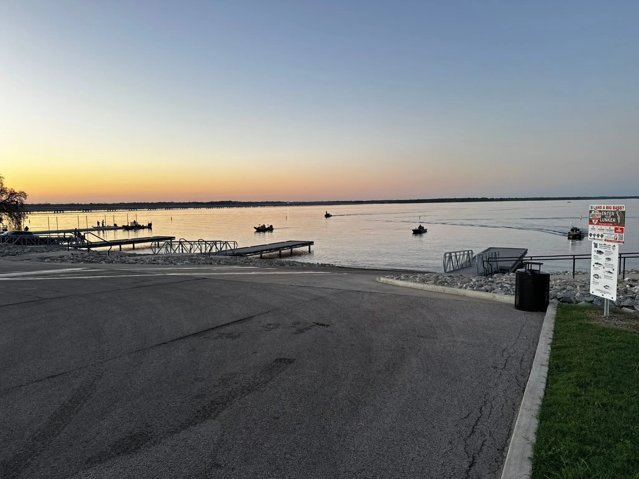 Unimproved Land For Sale in Fannin County , 210 Waters Edge Way, Dodd City, Texas 75438, 0, 0, Garage spaces, 0 Sqft, built in 0, Price $483,999, mls#21108100, Real Estate Agent in Dodd City, Homes For Sale in Fannin county, Homes For Sale in Dodd City, Realtor in Dodd City Texas, Real Estate Brokerage Independent Realty Texas, Luminita Cordes Realtor