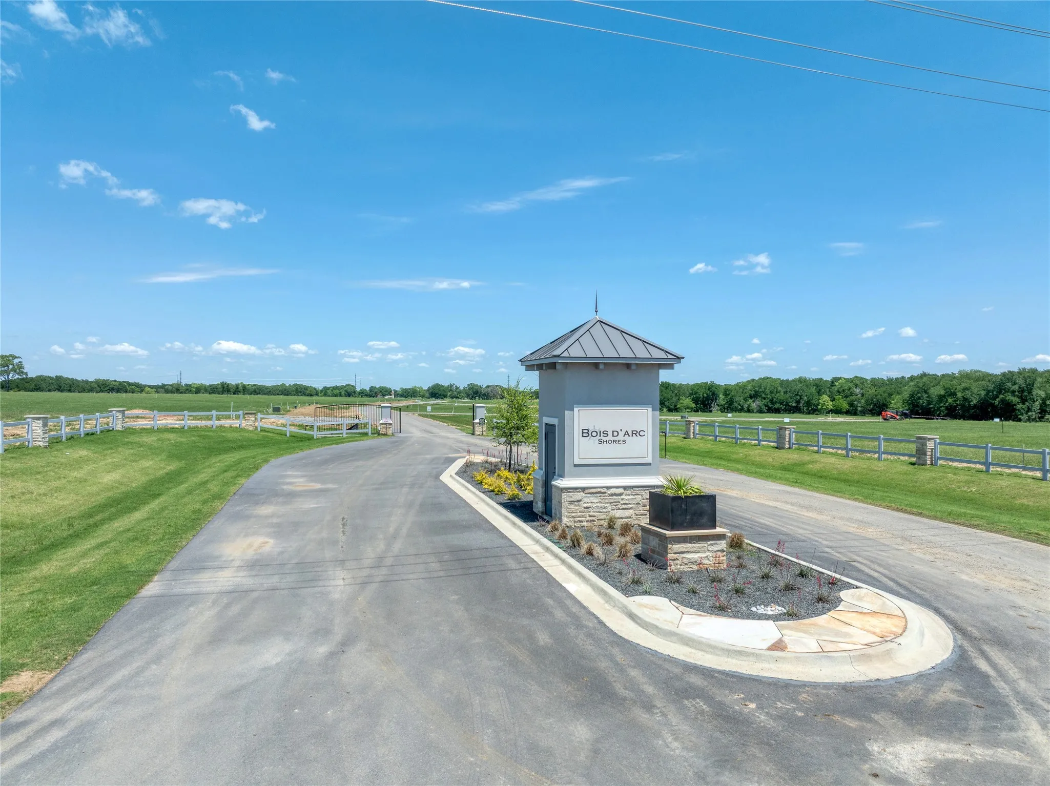 Unimproved Land For Sale in Fannin County , 210 Waters Edge Way, Dodd City, Texas 75438, 0, 0, Garage spaces, 0 Sqft, built in 0, Price $483,999, mls#21108100, Real Estate Agent in Dodd City, Homes For Sale in Fannin county, Homes For Sale in Dodd City, Realtor in Dodd City Texas, Real Estate Brokerage Independent Realty Texas, Luminita Cordes Realtor