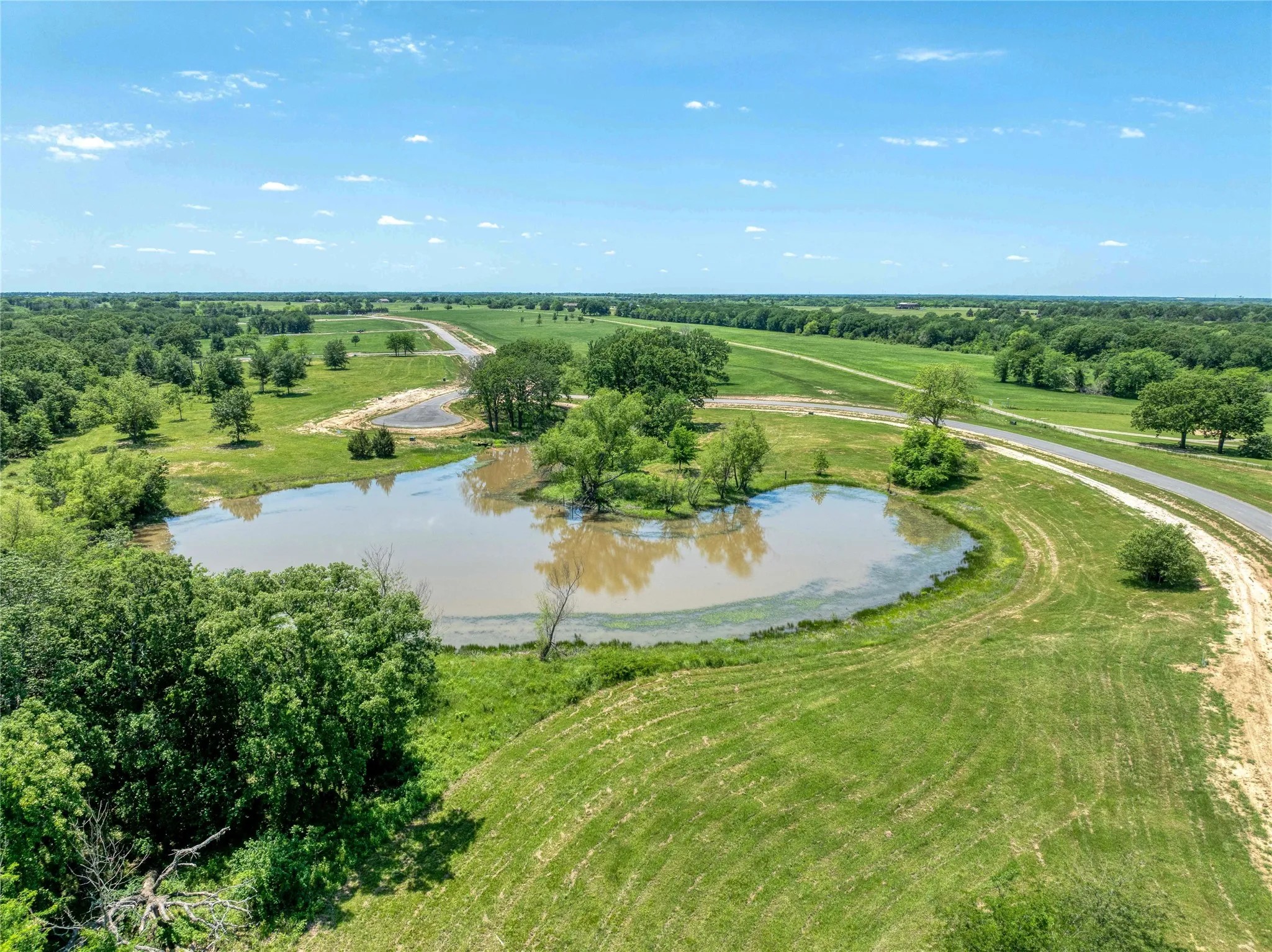 Unimproved Land For Sale in Fannin County , 210 Waters Edge Way, Dodd City, Texas 75438, 0, 0, Garage spaces, 0 Sqft, built in 0, Price $483,999, mls#21108100, Real Estate Agent in Dodd City, Homes For Sale in Fannin county, Homes For Sale in Dodd City, Realtor in Dodd City Texas, Real Estate Brokerage Independent Realty Texas, Luminita Cordes Realtor