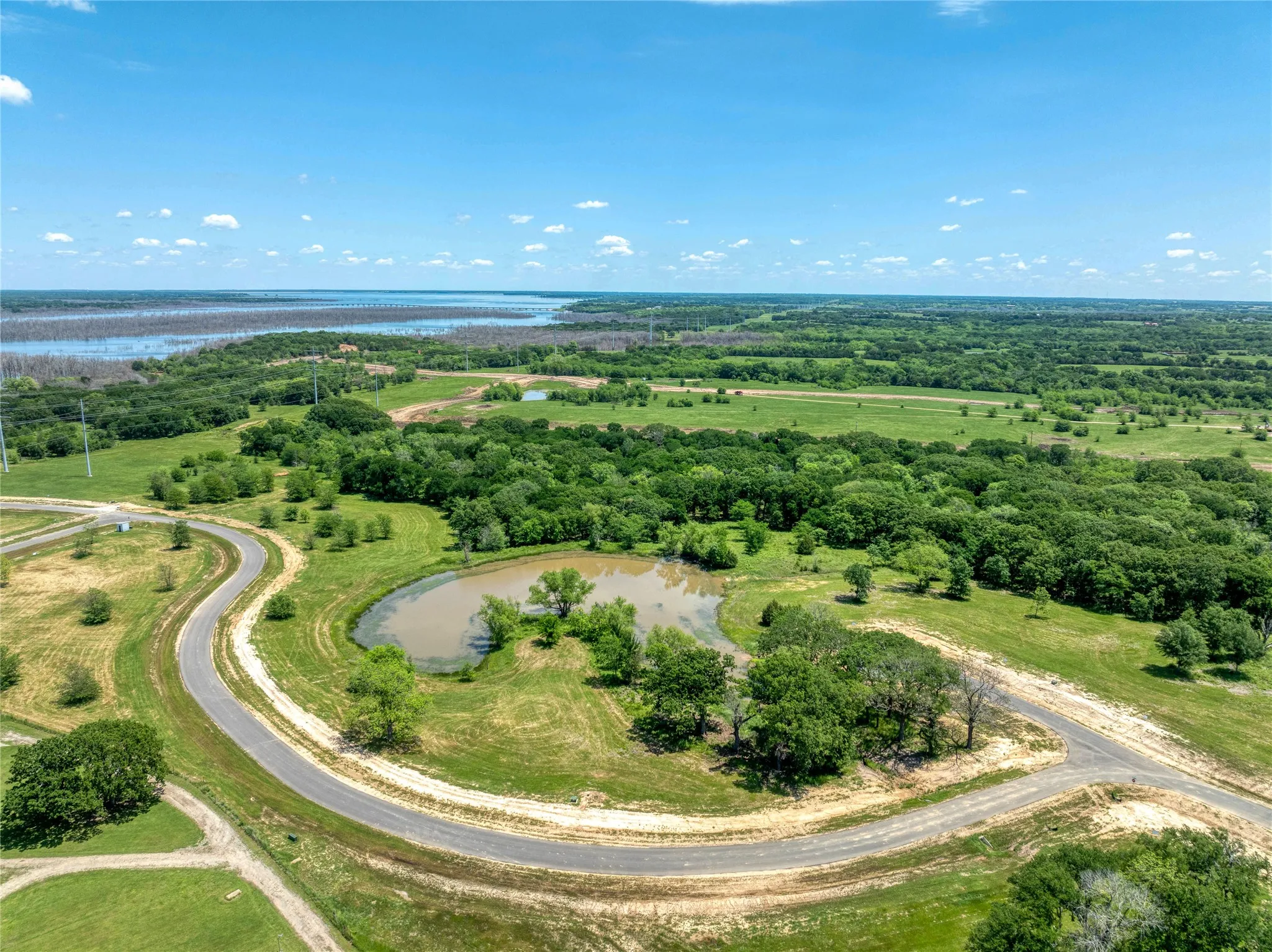 Unimproved Land For Sale in Fannin County , 210 Waters Edge Way, Dodd City, Texas 75438, 0, 0, Garage spaces, 0 Sqft, built in 0, Price $483,999, mls#21108100, Real Estate Agent in Dodd City, Homes For Sale in Fannin county, Homes For Sale in Dodd City, Realtor in Dodd City Texas, Real Estate Brokerage Independent Realty Texas, Luminita Cordes Realtor