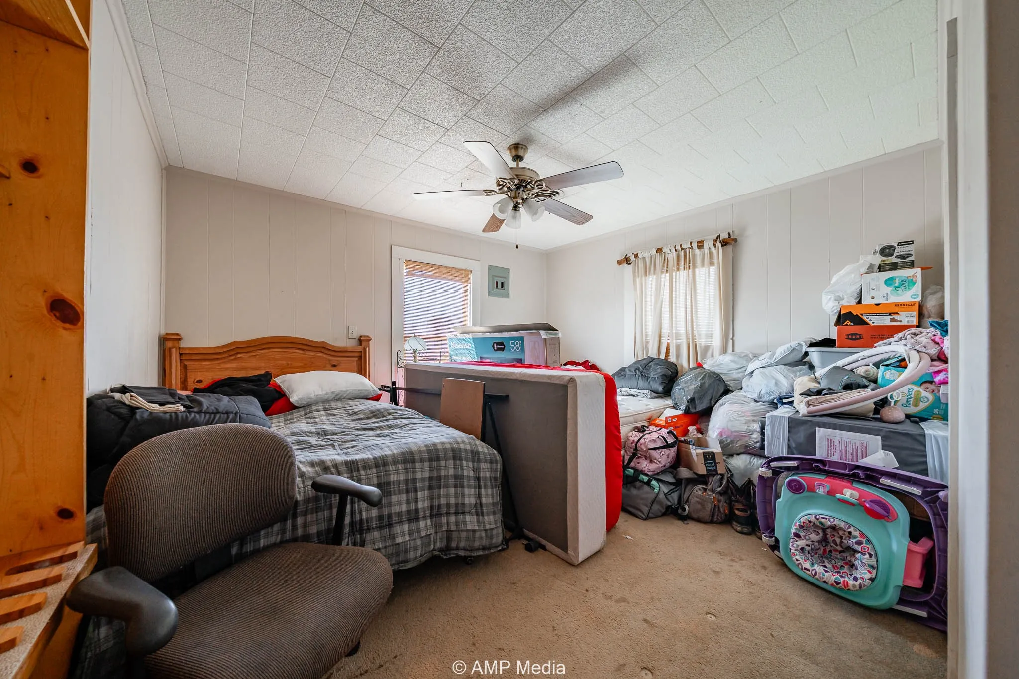 Single Family Residence For Sale in Throckmorton County , 507 E Chestnut, Throckmorton, Texas 76483, 2 Bedroom, 1 Bathroom, 3 Garage spaces, 992 Sqft, built in 1965, Preowned, Price $100,000, mls#21102160, Real Estate Agent in Throckmorton, Homes For Sale in Throckmorton county, Homes For Sale in Throckmorton, Realtor in Throckmorton Texas, Real Estate Brokerage Independent Realty Texas, Luminita Cordes Realtor