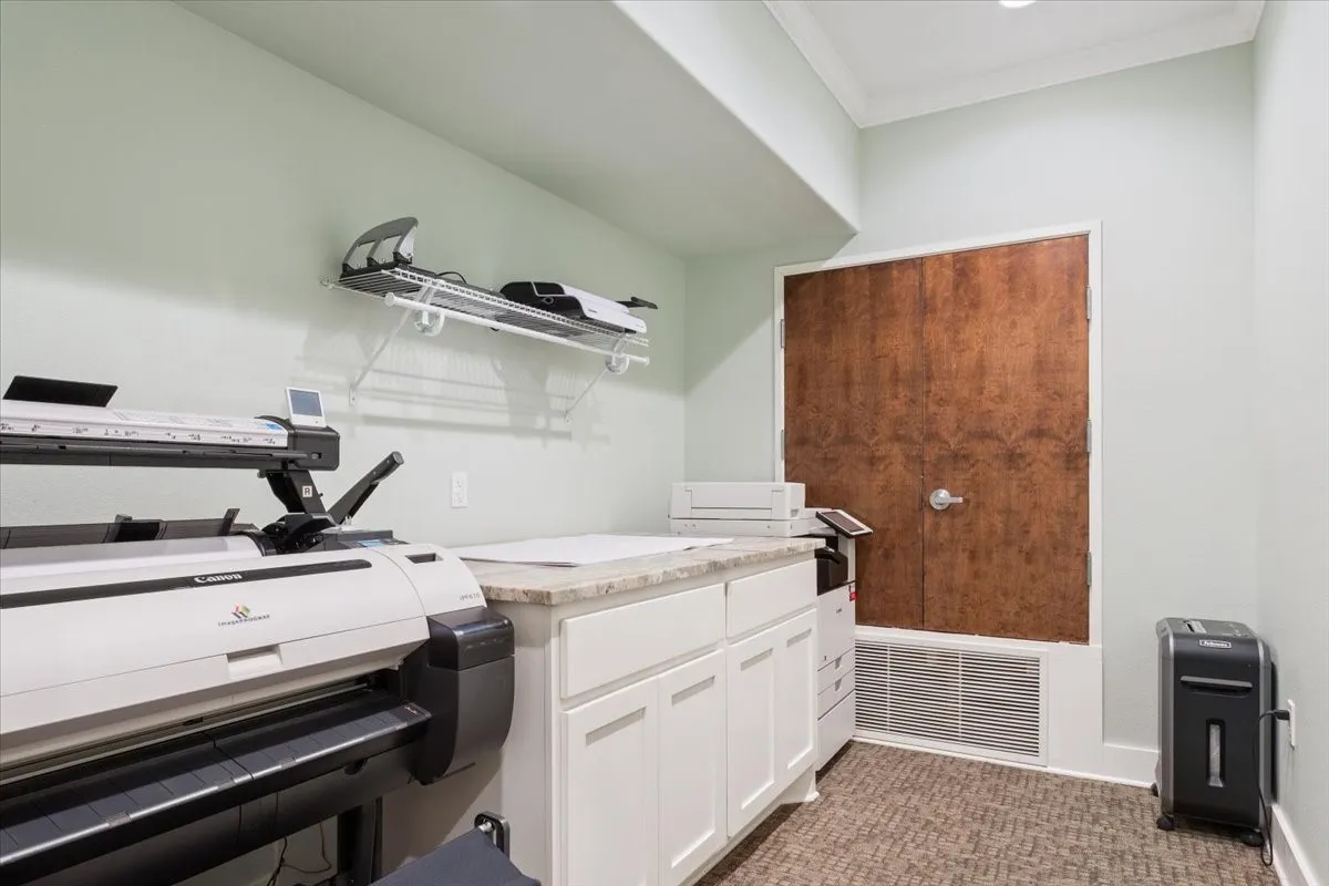 Office For Sale in Mc Lennan County , 1927 Columbus Avenue, Waco, Texas 76701, 0, 0, Garage spaces, 0 Sqft, built in 1960, Preowned, Price $995,000, mls#21107916, Real Estate Agent in Waco, Homes For Sale in Mc Lennan county, Homes For Sale in Waco, Realtor in Waco Texas, Real Estate Brokerage Independent Realty Texas, Luminita Cordes Realtor