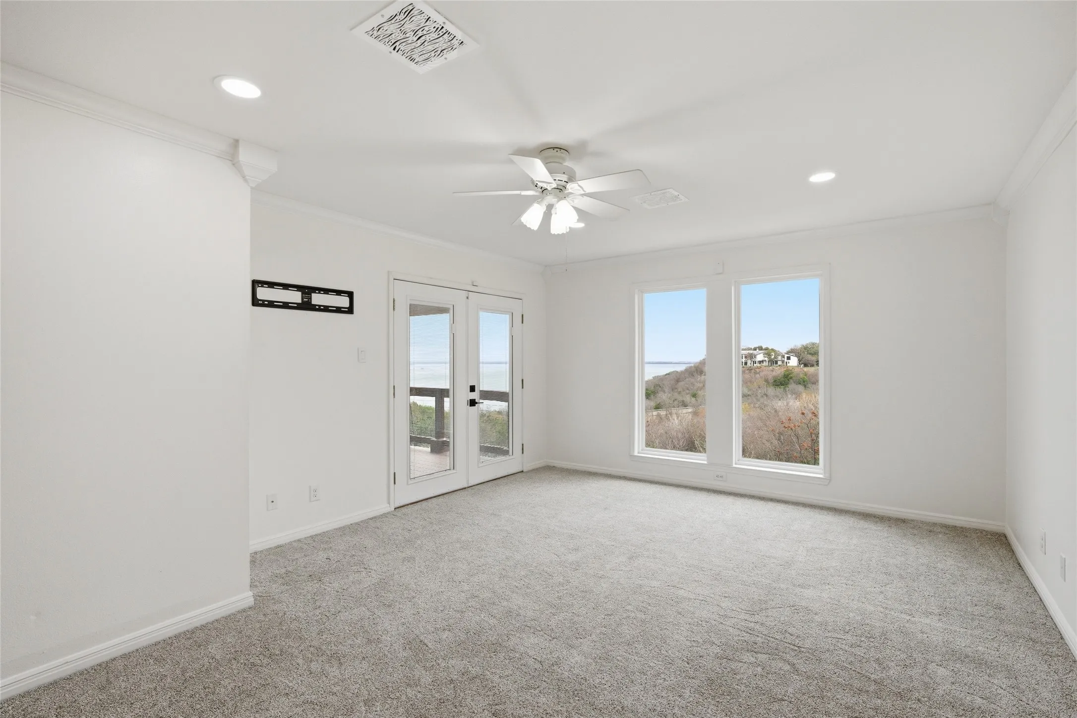 Single Family Residence For Sale in Mc Lennan County , 6417 Summit Ridge Drive, Waco, Texas 76710, 3 Bedroom, 4 Bathroom, 2 Garage spaces, 2,954 Sqft, built in 1986, mls#21108656, Real Estate Agent in Waco, Homes For Sale in Mc Lennan county, Homes For Sale in Waco, Realtor in Waco Texas, Real Estate Brokerage Independent Realty Texas, Luminita Cordes Realtor