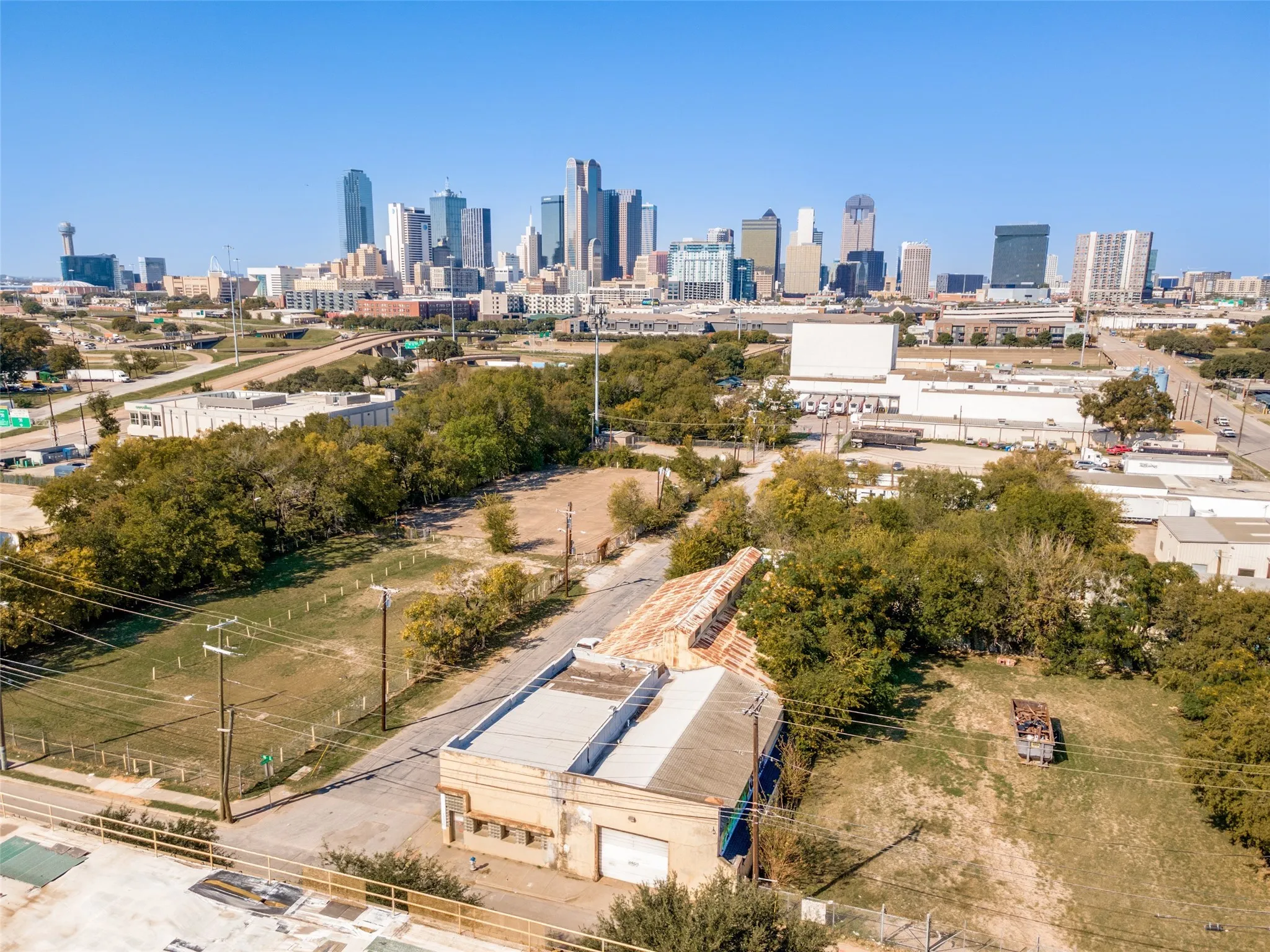 Industrial For Sale in Dallas County , 2401 Hickory Street, Dallas, Texas 75215, 0, 0, Garage spaces, 0 Sqft, built in 1907, Preowned, Price $1,499,900, mls#21106945, Real Estate Agent in Dallas, Homes For Sale in Dallas county, Homes For Sale in Dallas, Realtor in Dallas Texas, Real Estate Brokerage Independent Realty Texas, Luminita Cordes Realtor