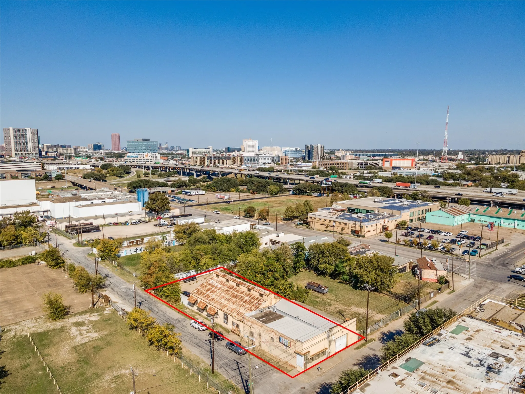 Industrial For Sale in Dallas County , 2401 Hickory Street, Dallas, Texas 75215, 0, 0, Garage spaces, 0 Sqft, built in 1907, Preowned, Price $1,499,900, mls#21106945, Real Estate Agent in Dallas, Homes For Sale in Dallas county, Homes For Sale in Dallas, Realtor in Dallas Texas, Real Estate Brokerage Independent Realty Texas, Luminita Cordes Realtor