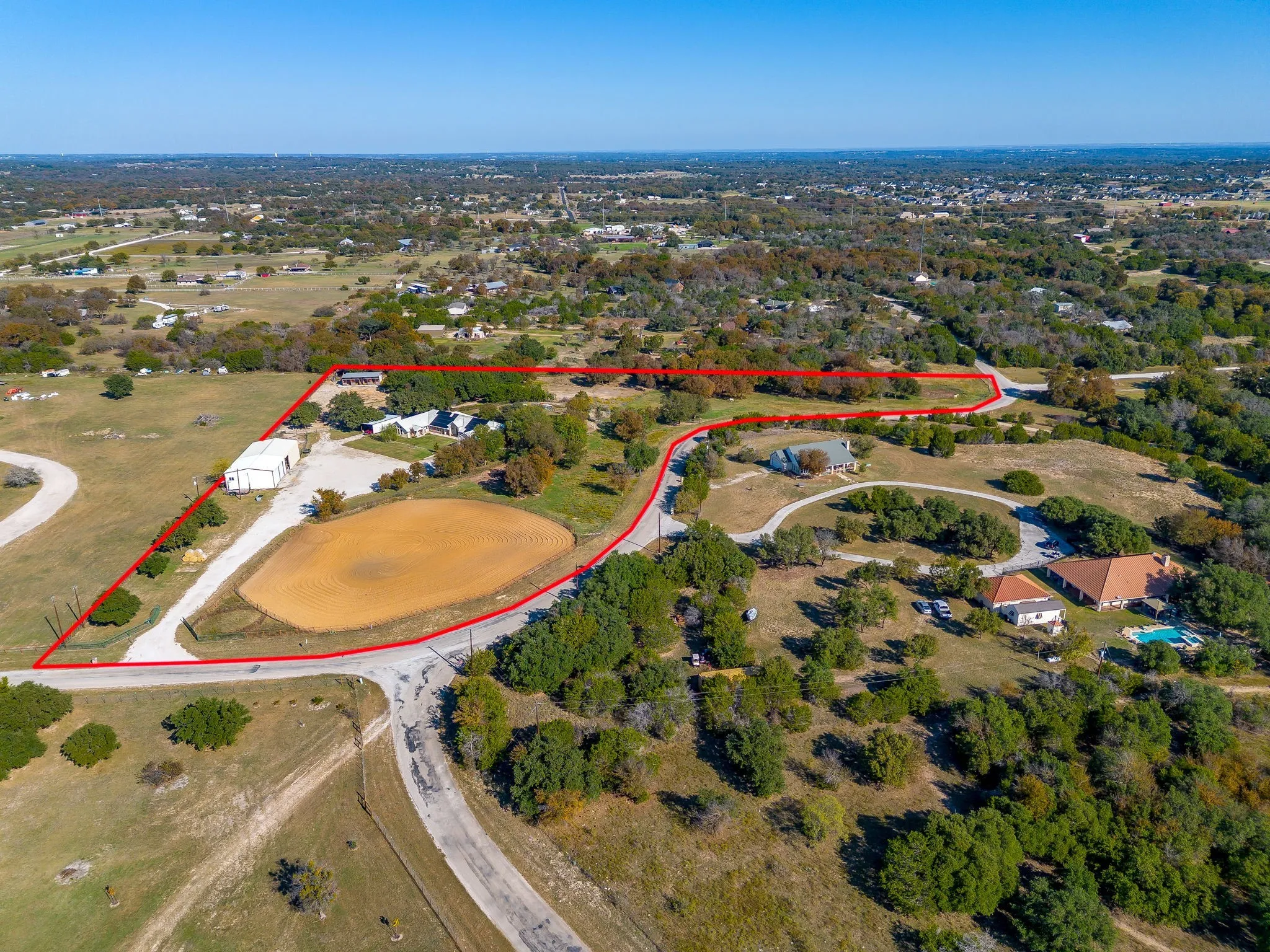Single Family Residence For Sale in Parker County , 1390 Mary Drive, Weatherford, Texas 76085, 4 Bedroom, 4 Bathroom, Garage spaces, 4,672 Sqft, built in 1996, mls#21108744, Real Estate Agent in Weatherford, Homes For Sale in Parker county, Homes For Sale in Weatherford, Realtor in Weatherford Texas, Real Estate Brokerage Independent Realty Texas, Luminita Cordes Realtor