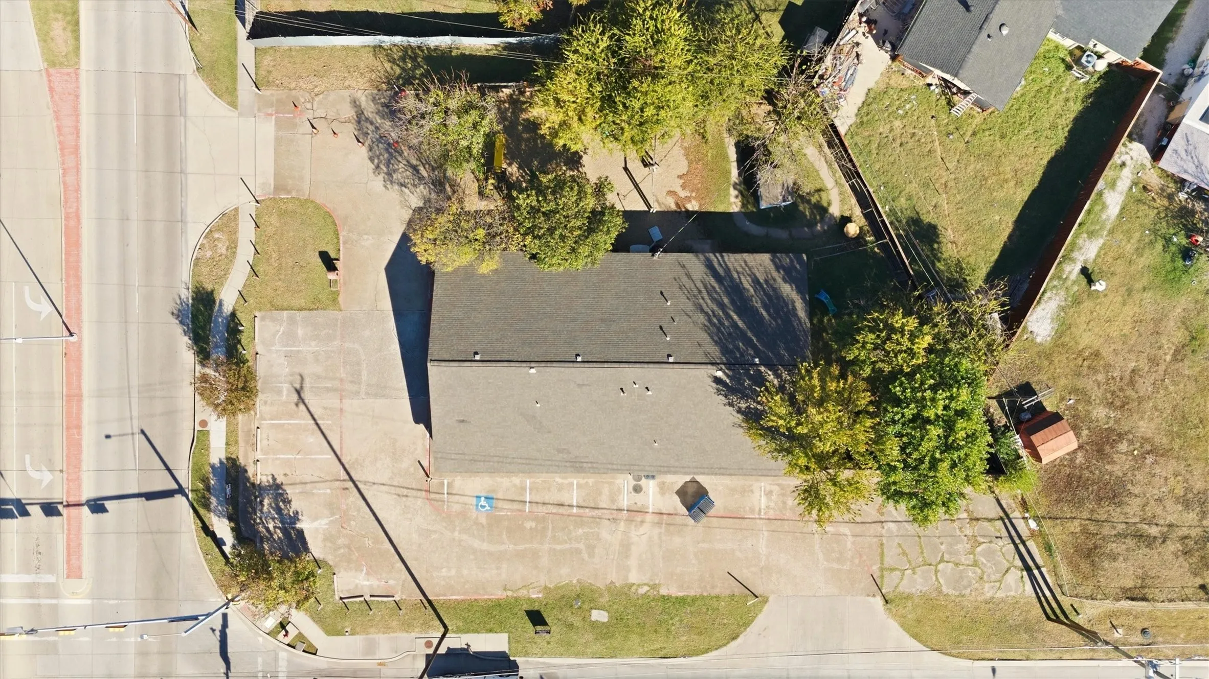 Business For Sale in Dallas County , 622 Freetown, Grand Prairie, Texas 75051, 0, 0, Garage spaces, 0 Sqft, built in 1985, Preowned, mls#21103411, Real Estate Agent in Grand Prairie, Homes For Sale in Dallas county, Homes For Sale in Grand Prairie, Realtor in Grand Prairie Texas, Real Estate Brokerage Independent Realty Texas, Luminita Cordes Realtor