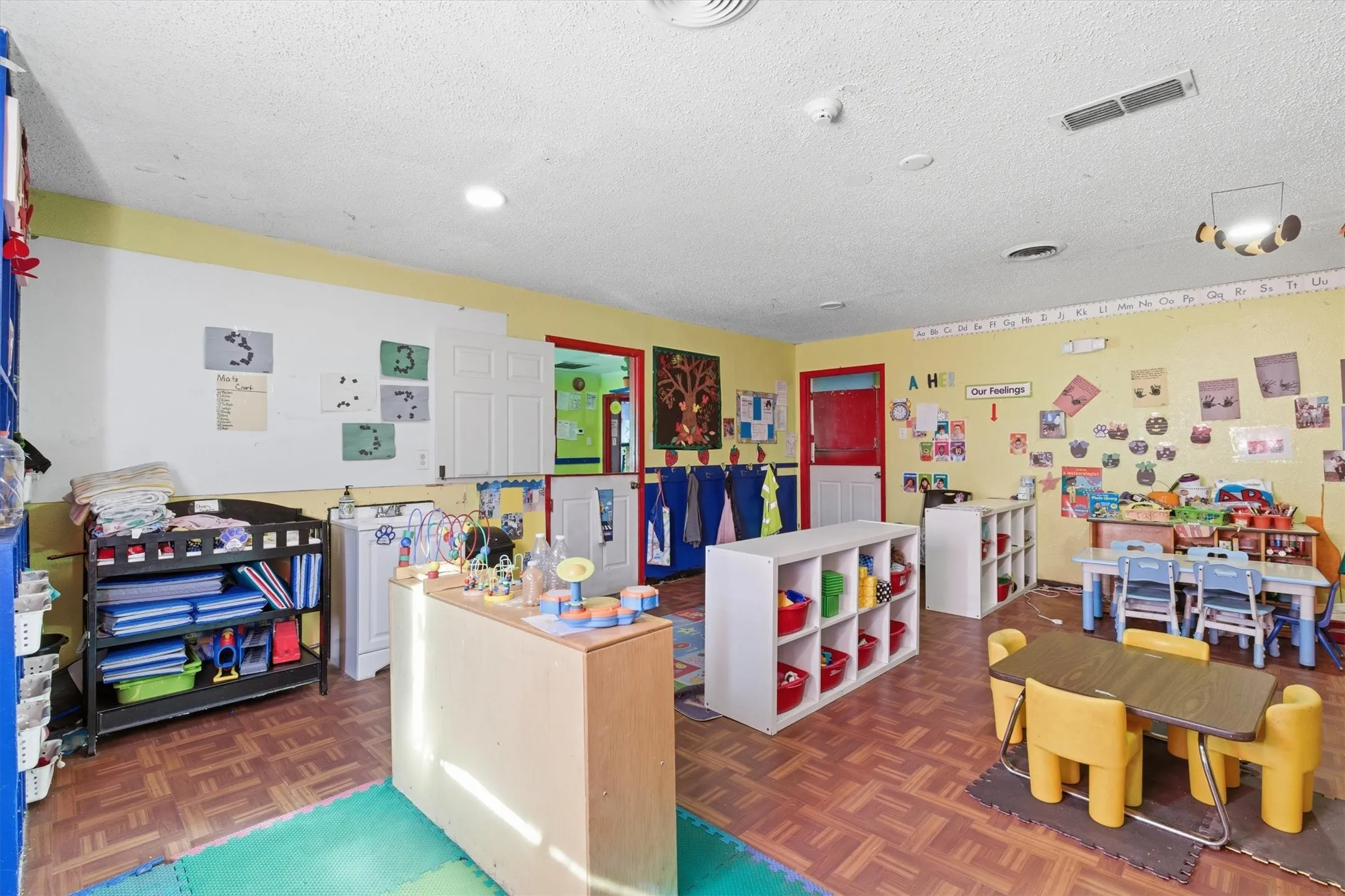 Business For Sale in Dallas County , 622 Freetown, Grand Prairie, Texas 75051, 0, 0, Garage spaces, 0 Sqft, built in 1985, Preowned, mls#21103411, Real Estate Agent in Grand Prairie, Homes For Sale in Dallas county, Homes For Sale in Grand Prairie, Realtor in Grand Prairie Texas, Real Estate Brokerage Independent Realty Texas, Luminita Cordes Realtor