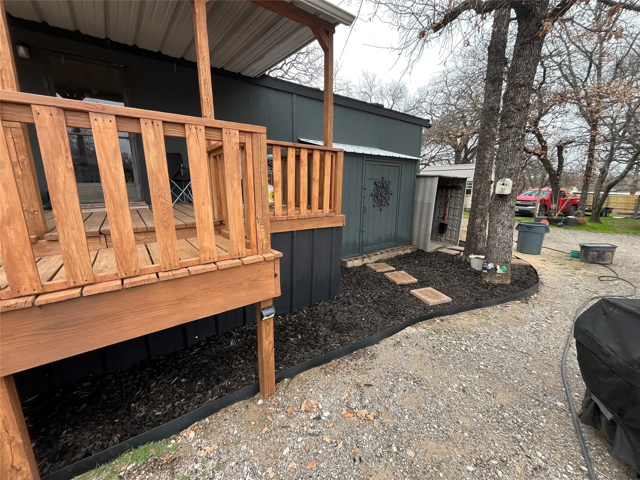 Manufactured Home For Sale in Parker County , 126 Briar Oaks Drive, Azle, Texas 76020, 3 Bedroom, 2 Bathroom, Garage spaces, 1,216 Sqft, built in 1996, mls#21109623, Real Estate Agent in Azle, Homes For Sale in Parker county, Homes For Sale in Azle, Realtor in Azle Texas, Real Estate Brokerage Independent Realty Texas, Luminita Cordes Realtor