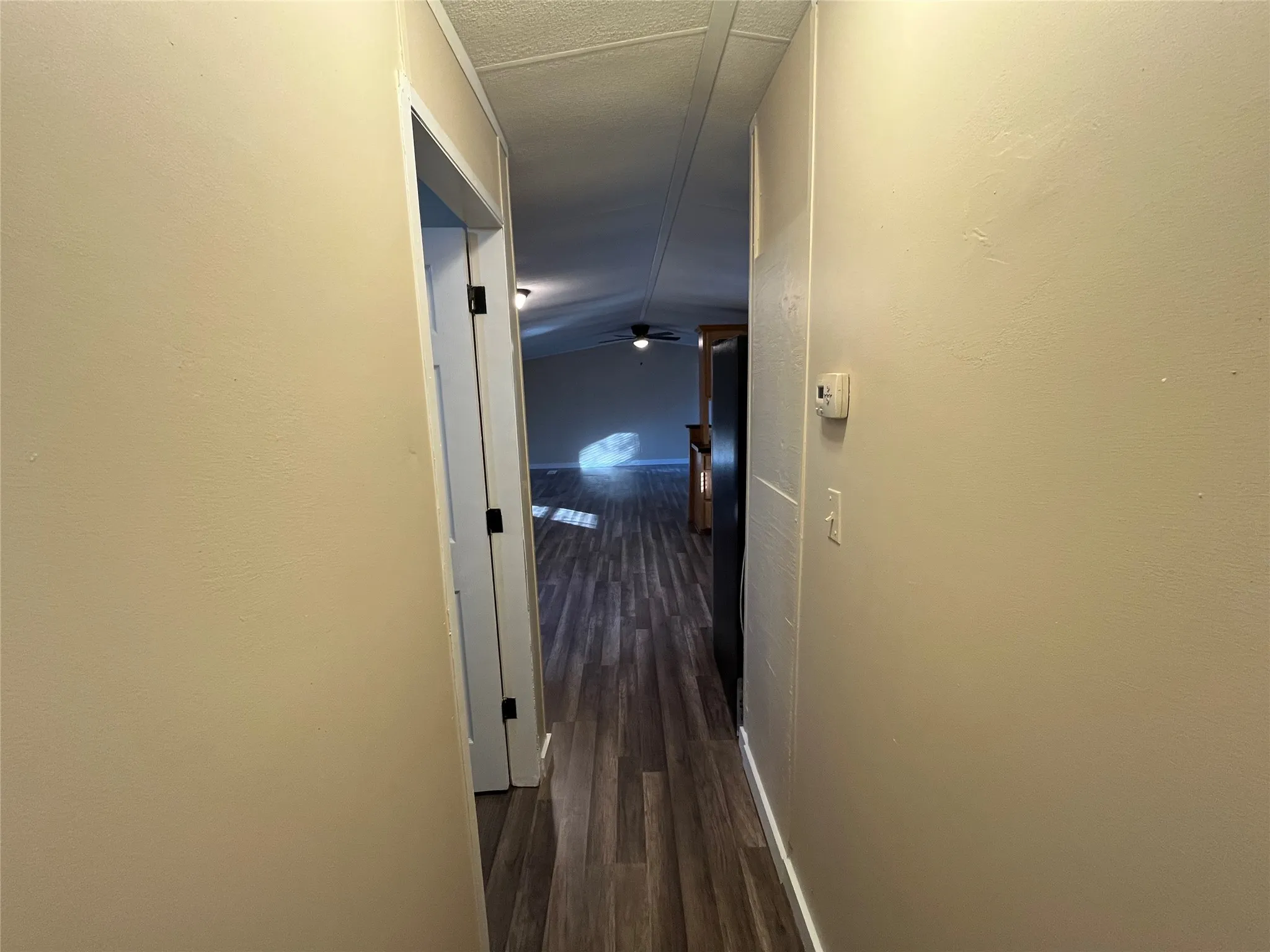 Manufactured Home For Sale in Parker County , 126 Briar Oaks Drive, Azle, Texas 76020, 3 Bedroom, 2 Bathroom, Garage spaces, 1,216 Sqft, built in 1996, mls#21109623, Real Estate Agent in Azle, Homes For Sale in Parker county, Homes For Sale in Azle, Realtor in Azle Texas, Real Estate Brokerage Independent Realty Texas, Luminita Cordes Realtor