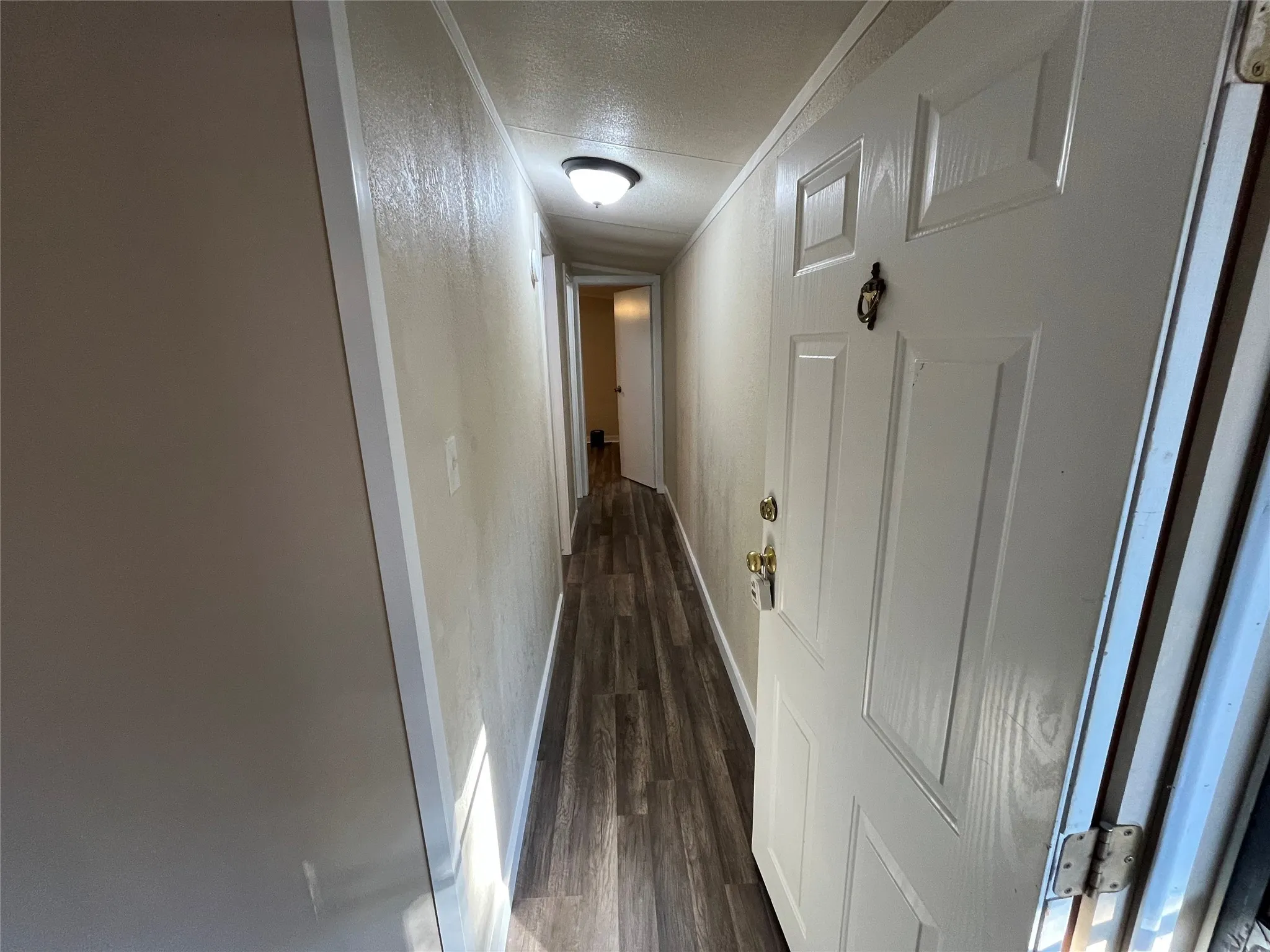 Manufactured Home For Sale in Parker County , 126 Briar Oaks Drive, Azle, Texas 76020, 3 Bedroom, 2 Bathroom, Garage spaces, 1,216 Sqft, built in 1996, mls#21109623, Real Estate Agent in Azle, Homes For Sale in Parker county, Homes For Sale in Azle, Realtor in Azle Texas, Real Estate Brokerage Independent Realty Texas, Luminita Cordes Realtor