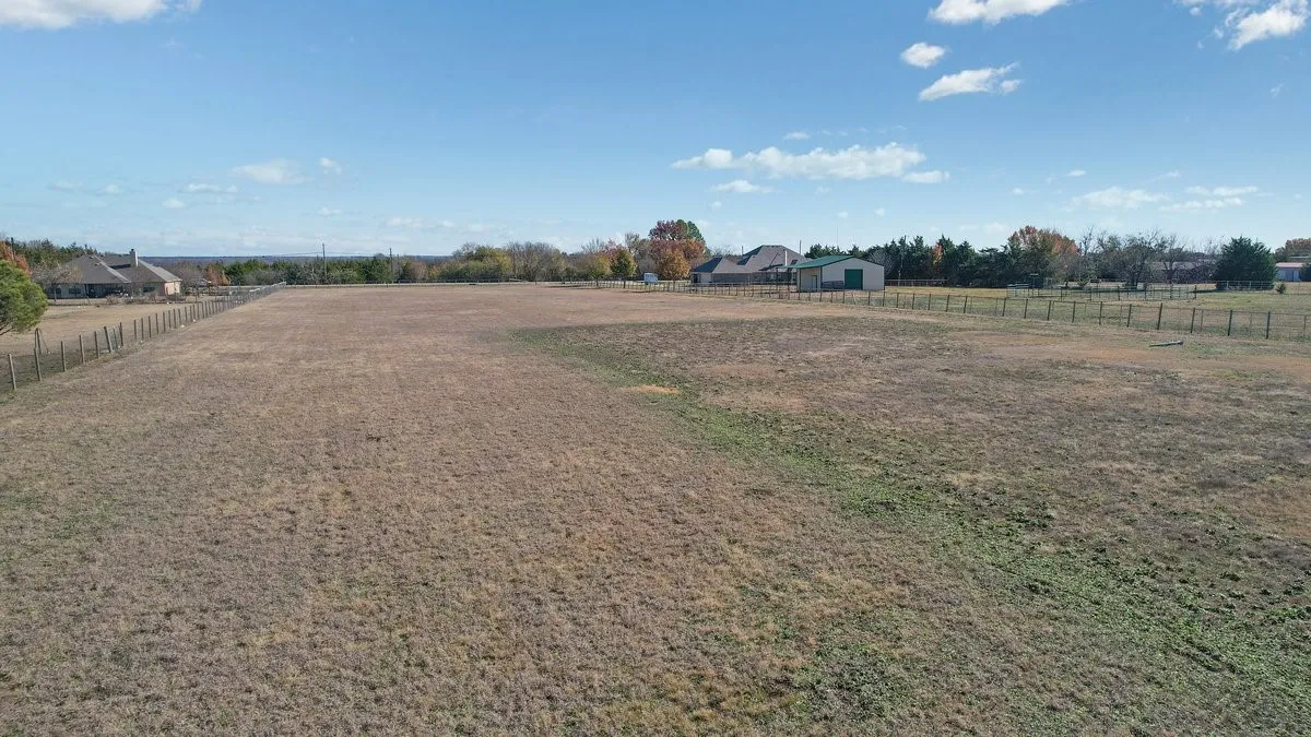 Unimproved Land For Sale in Collin County , 1.74 AC CR 377, Van Alstyne, Texas 75495, 0, 0, Garage spaces, 0 Sqft, built in 0, mls#21102903, Real Estate Agent in Van Alstyne, Homes For Sale in Collin county, Homes For Sale in Van Alstyne, Realtor in Van Alstyne Texas, Real Estate Brokerage Independent Realty Texas, Luminita Cordes Realtor