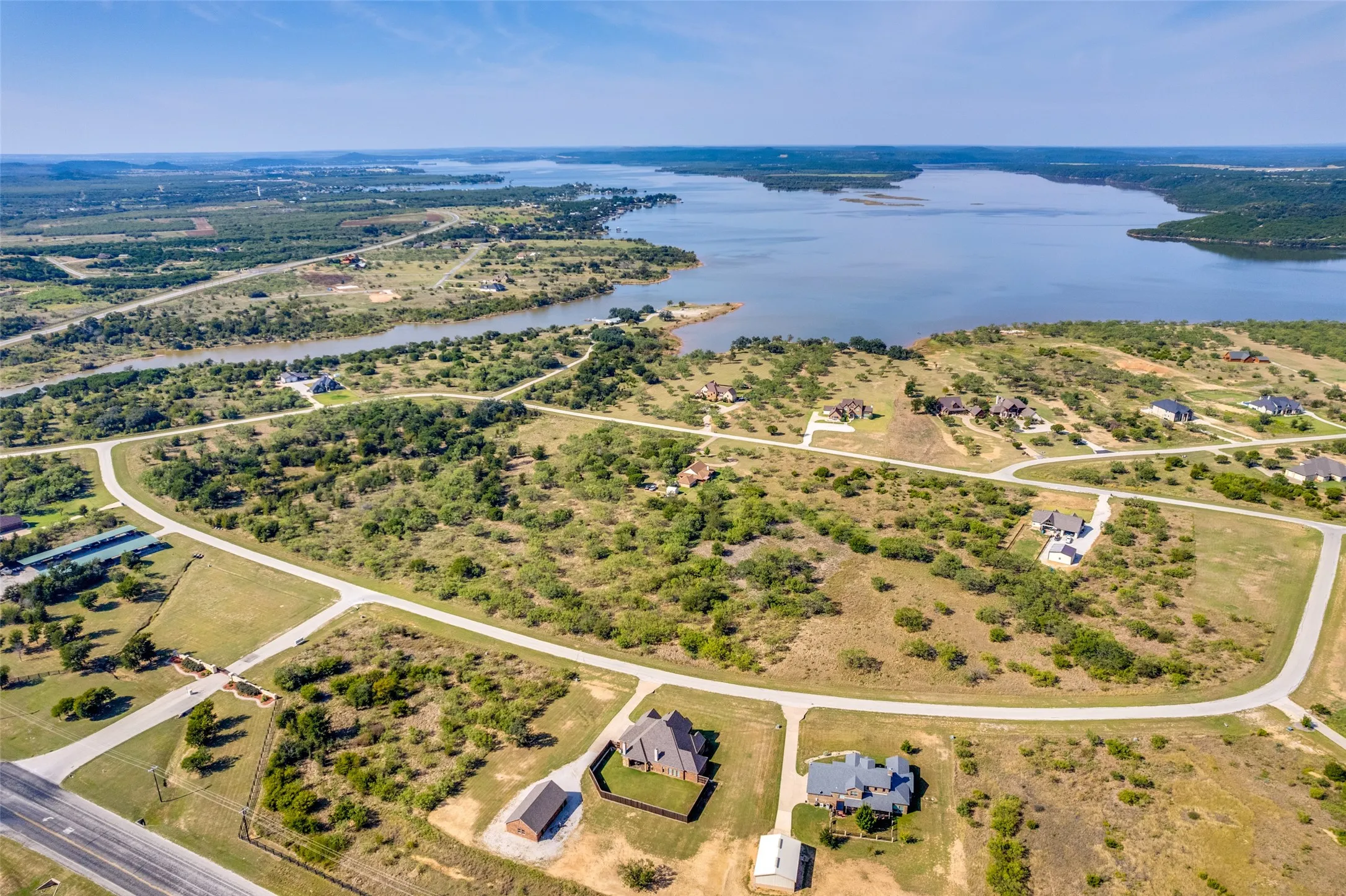 Single Family Residence For Sale in Palo Pinto County , 122 Turtle Dove Lane, Possum Kingdom Lake, Texas 76449, 6 Bedroom, 5 Bathroom, 4 Garage spaces, 3,413 Sqft, built in 2012, mls#21074956, Real Estate Agent in Possum Kingdom Lake, Homes For Sale in Palo Pinto county, Homes For Sale in Possum Kingdom Lake, Realtor in Possum Kingdom Lake Texas, Real Estate Brokerage Independent Realty Texas, Luminita Cordes Realtor