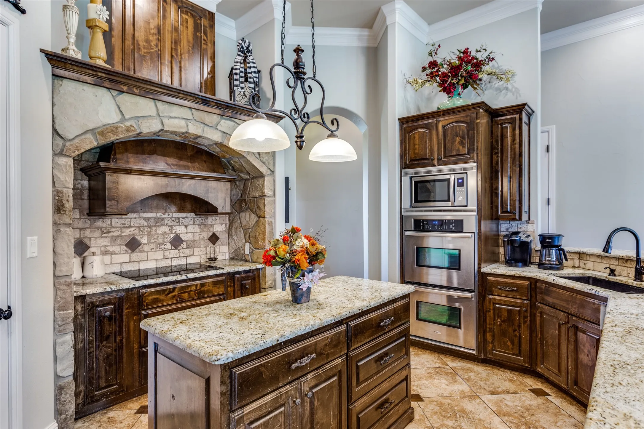 Single Family Residence For Sale in Palo Pinto County , 122 Turtle Dove Lane, Possum Kingdom Lake, Texas 76449, 6 Bedroom, 5 Bathroom, 4 Garage spaces, 3,413 Sqft, built in 2012, mls#21074956, Real Estate Agent in Possum Kingdom Lake, Homes For Sale in Palo Pinto county, Homes For Sale in Possum Kingdom Lake, Realtor in Possum Kingdom Lake Texas, Real Estate Brokerage Independent Realty Texas, Luminita Cordes Realtor
