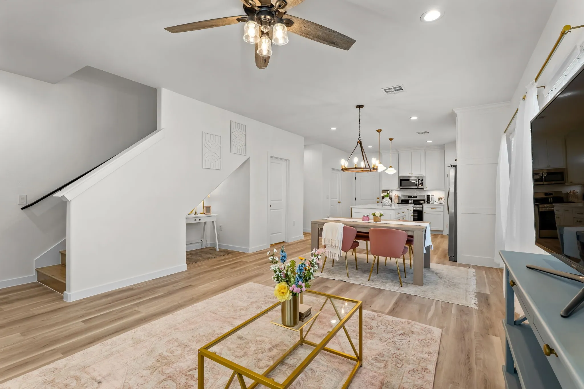 Single Family Residence For Sale in Mc Lennan County , 2700 S 2nd A, Waco, Texas 76706, 4 Bedroom, 5 Bathroom, Garage spaces, 1,954 Sqft, built in 2025, mls#21085321, Real Estate Agent in Waco, Homes For Sale in Mc Lennan county, Homes For Sale in Waco, Realtor in Waco Texas, Real Estate Brokerage Independent Realty Texas, Luminita Cordes Realtor