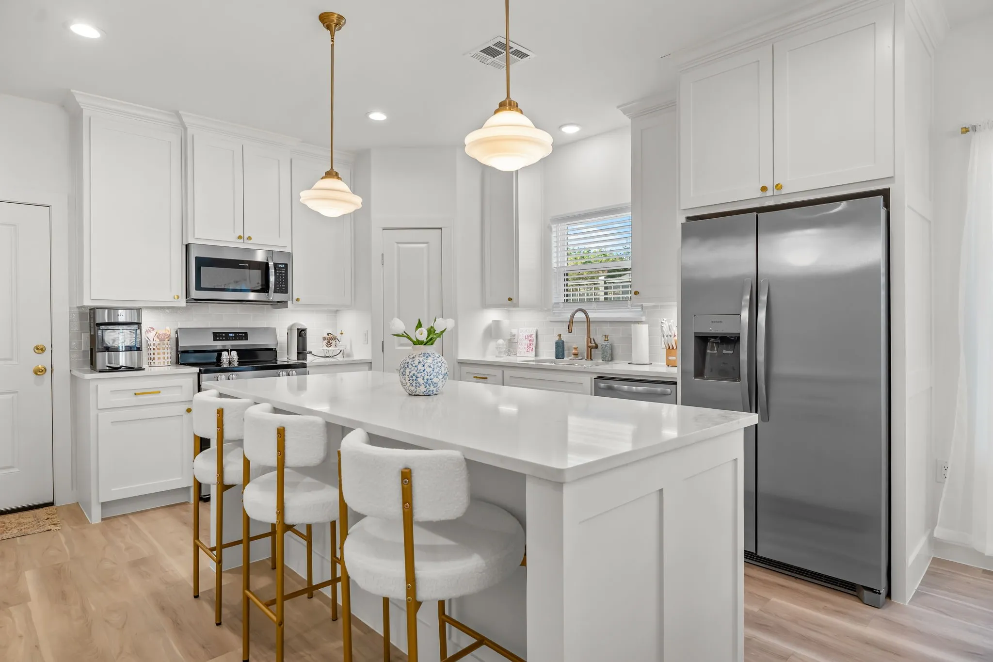 Single Family Residence For Sale in Mc Lennan County , 2700 S 2nd A, Waco, Texas 76706, 4 Bedroom, 5 Bathroom, Garage spaces, 1,954 Sqft, built in 2025, mls#21085321, Real Estate Agent in Waco, Homes For Sale in Mc Lennan county, Homes For Sale in Waco, Realtor in Waco Texas, Real Estate Brokerage Independent Realty Texas, Luminita Cordes Realtor