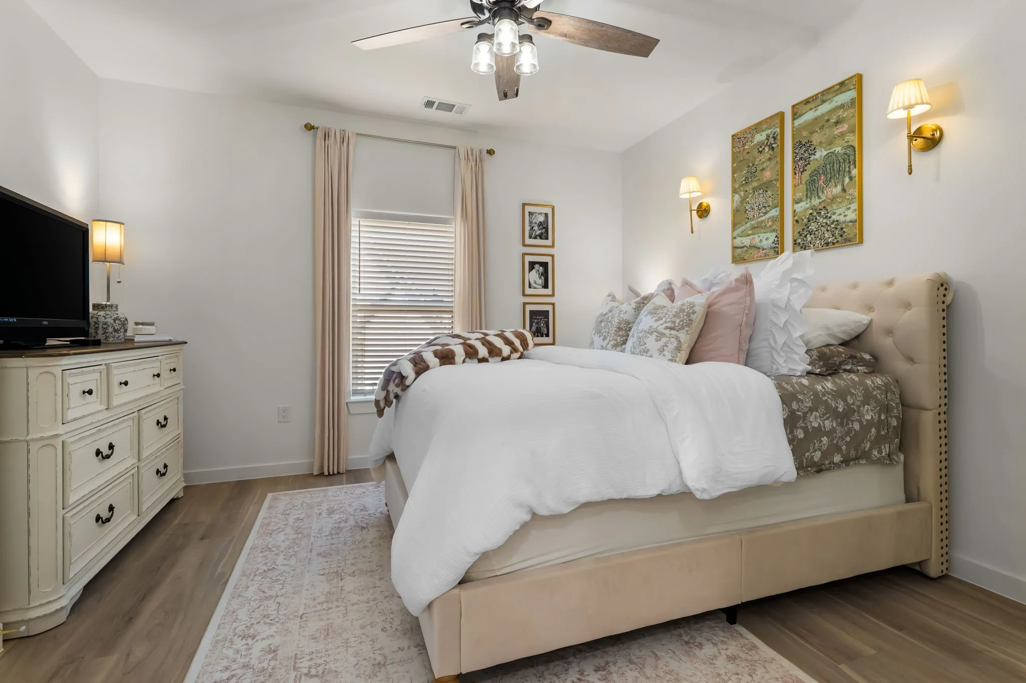 Single Family Residence For Sale in Mc Lennan County , 2700 S 2nd A, Waco, Texas 76706, 4 Bedroom, 5 Bathroom, Garage spaces, 1,954 Sqft, built in 2025, mls#21085321, Real Estate Agent in Waco, Homes For Sale in Mc Lennan county, Homes For Sale in Waco, Realtor in Waco Texas, Real Estate Brokerage Independent Realty Texas, Luminita Cordes Realtor