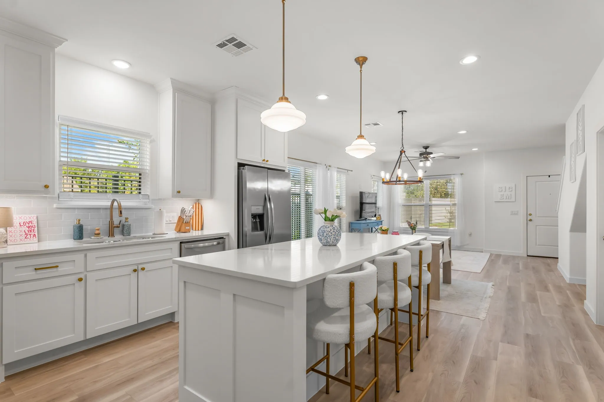 Single Family Residence For Sale in Mc Lennan County , 2700 S 2nd A, Waco, Texas 76706, 4 Bedroom, 5 Bathroom, Garage spaces, 1,954 Sqft, built in 2025, mls#21085321, Real Estate Agent in Waco, Homes For Sale in Mc Lennan county, Homes For Sale in Waco, Realtor in Waco Texas, Real Estate Brokerage Independent Realty Texas, Luminita Cordes Realtor