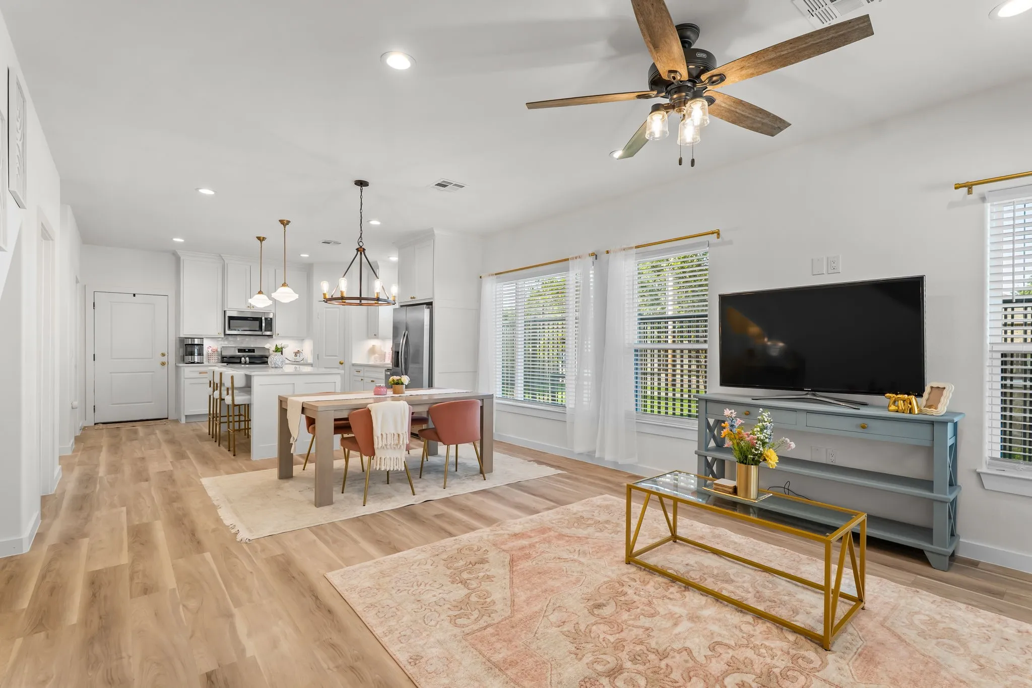 Single Family Residence For Sale in Mc Lennan County , 2700 S 2nd A, Waco, Texas 76706, 4 Bedroom, 5 Bathroom, Garage spaces, 1,954 Sqft, built in 2025, mls#21085321, Real Estate Agent in Waco, Homes For Sale in Mc Lennan county, Homes For Sale in Waco, Realtor in Waco Texas, Real Estate Brokerage Independent Realty Texas, Luminita Cordes Realtor