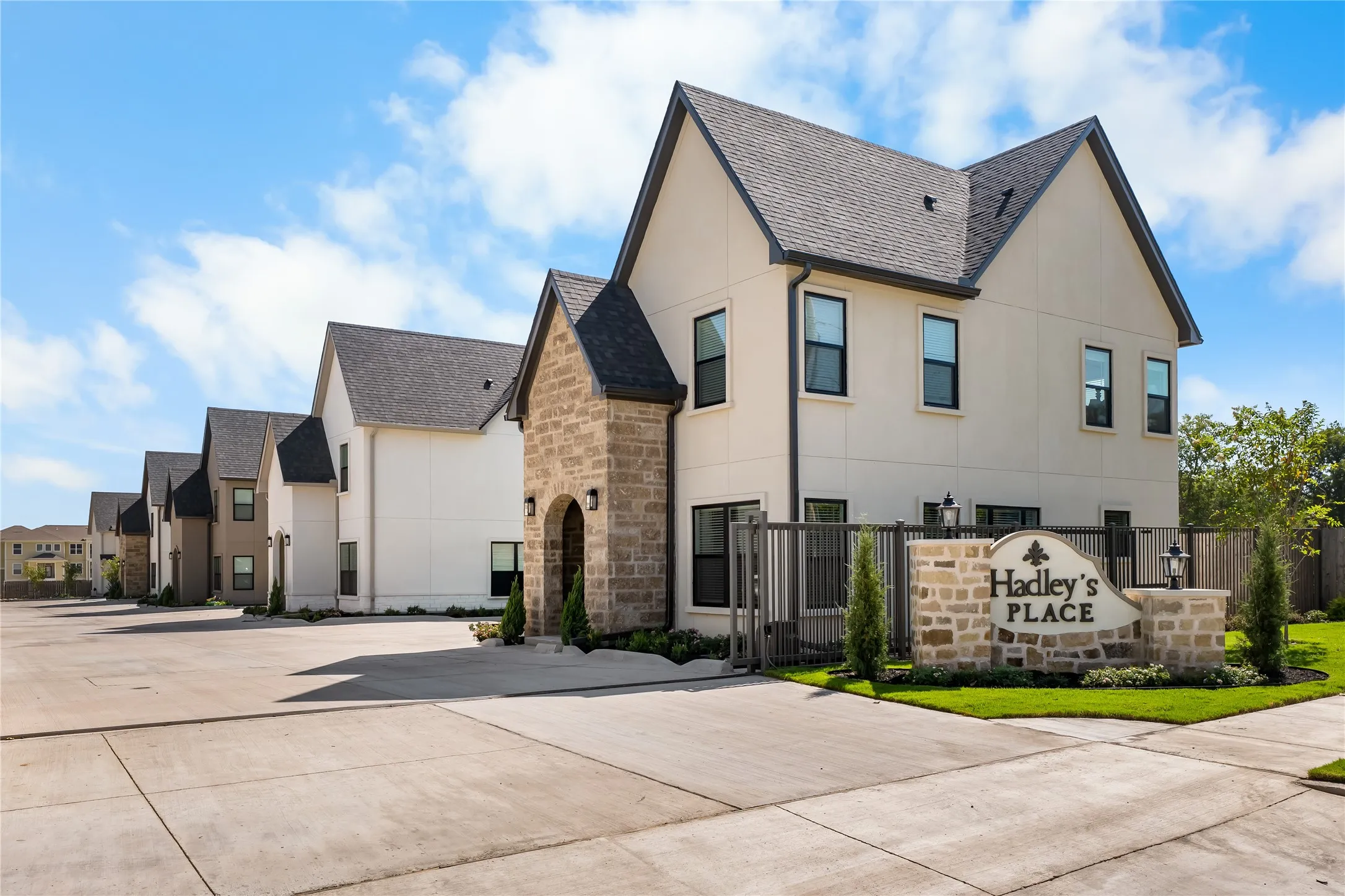 Single Family Residence For Sale in Mc Lennan County , 2700 S 2nd A, Waco, Texas 76706, 4 Bedroom, 5 Bathroom, Garage spaces, 1,954 Sqft, built in 2025, mls#21085321, Real Estate Agent in Waco, Homes For Sale in Mc Lennan county, Homes For Sale in Waco, Realtor in Waco Texas, Real Estate Brokerage Independent Realty Texas, Luminita Cordes Realtor