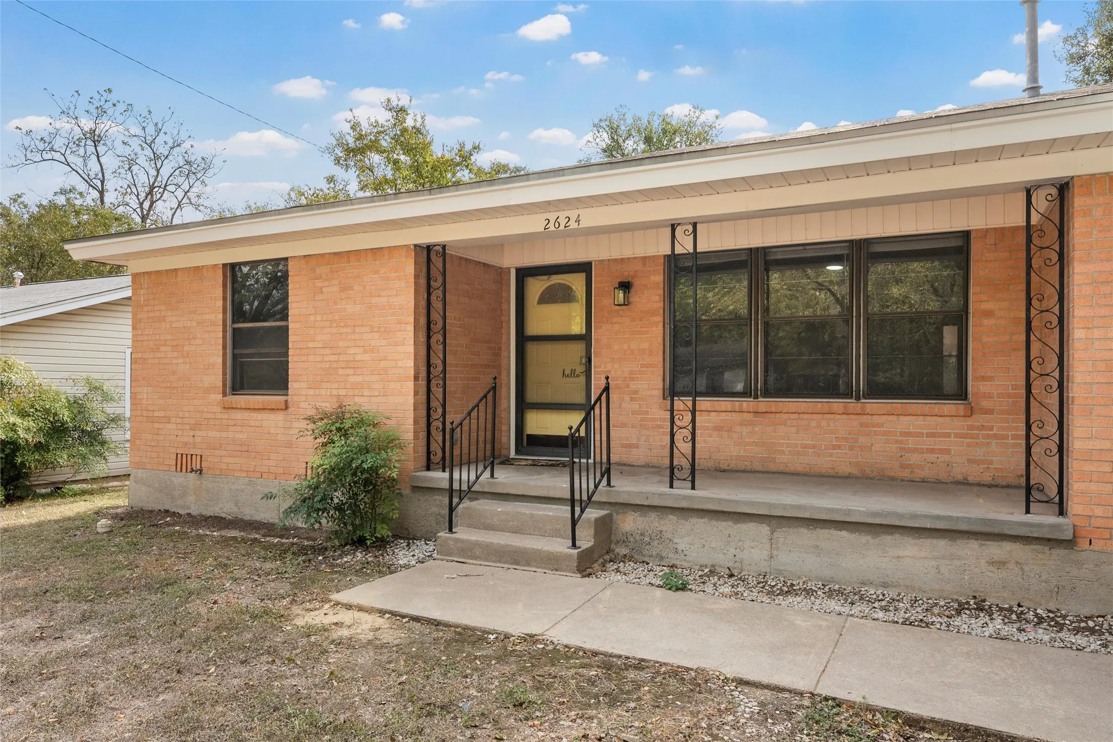 Single Family Residence For Sale in Mc Lennan County , 2624 Alvin Street, Waco, Texas 76708, 3 Bedroom, 2 Bathroom, Garage spaces, 1,815 Sqft, built in 1959, mls#21096963, Real Estate Agent in Waco, Homes For Sale in Mc Lennan county, Homes For Sale in Waco, Realtor in Waco Texas, Real Estate Brokerage Independent Realty Texas, Luminita Cordes Realtor