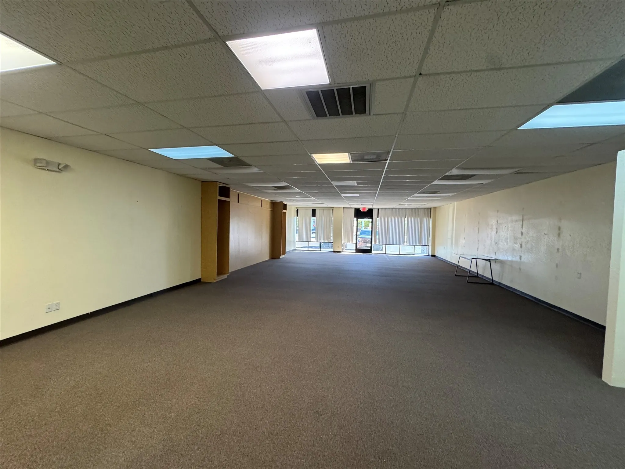 Office For Rent in Hood County , 340 S Morgan Street 322, Granbury, Texas 76048, 0, 0, Garage spaces, 0 Sqft, built in 1985, Preowned, mls#21110781, Real Estate Agent in Granbury, Homes For Rent in Hood county, Homes For Rent in Granbury, Realtor in Granbury Texas, Real Estate Brokerage Independent Realty Texas, Luminita Cordes Realtor