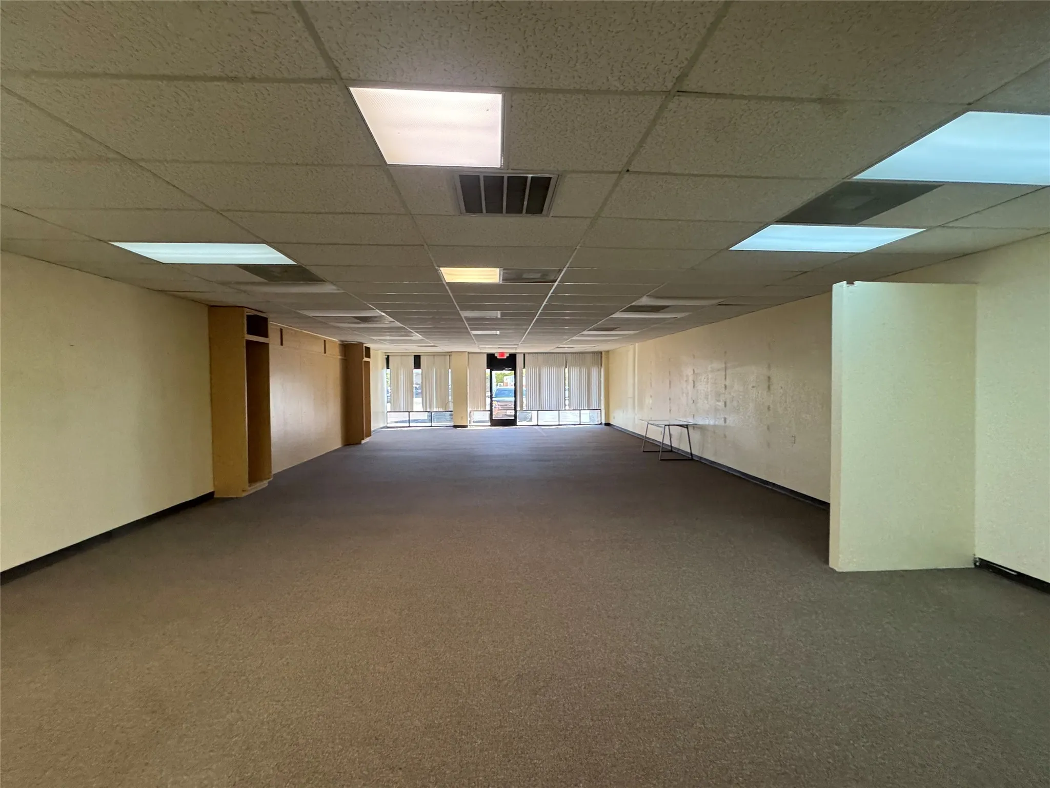 Office For Rent in Hood County , 340 S Morgan Street 322, Granbury, Texas 76048, 0, 0, Garage spaces, 0 Sqft, built in 1985, Preowned, mls#21110781, Real Estate Agent in Granbury, Homes For Rent in Hood county, Homes For Rent in Granbury, Realtor in Granbury Texas, Real Estate Brokerage Independent Realty Texas, Luminita Cordes Realtor