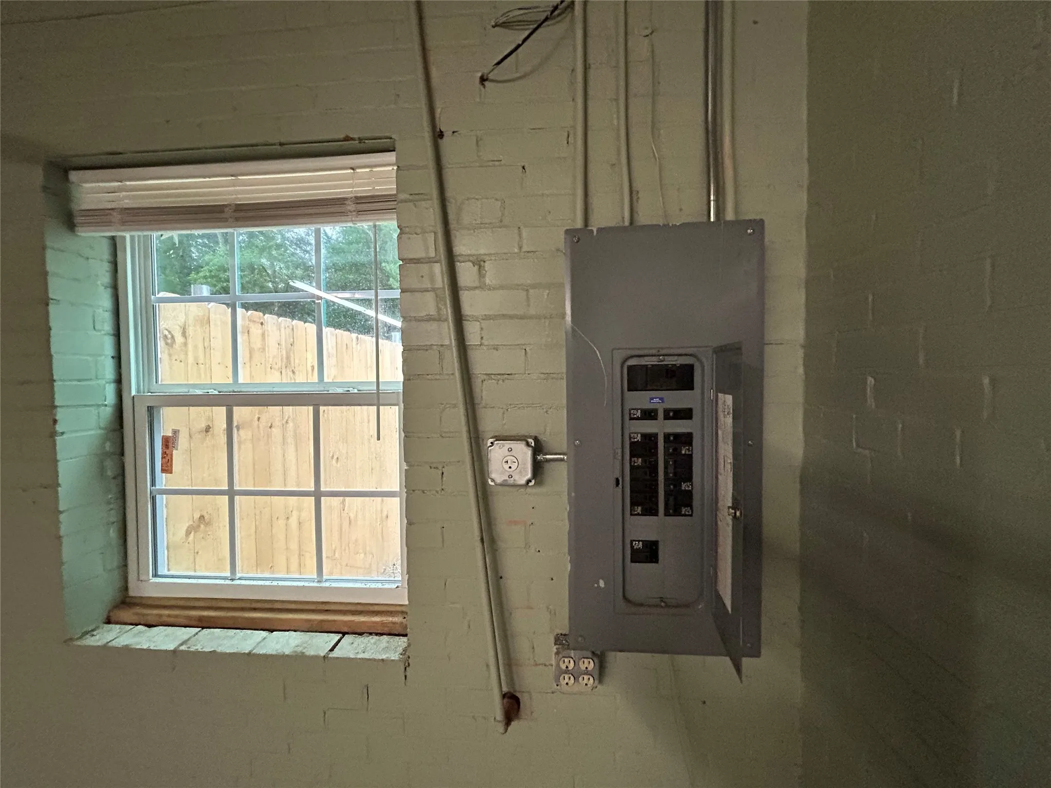 Retail For Sale in Smith County , 121 S Glenwood Boulevard, Tyler, Texas 75702, 0, 0, Garage spaces, 0 Sqft, built in 1950, Preowned, Price $199,000, mls#21110909, Real Estate Agent in Tyler, Homes For Sale in Smith county, Homes For Sale in Tyler, Realtor in Tyler Texas, Real Estate Brokerage Independent Realty Texas, Luminita Cordes Realtor
