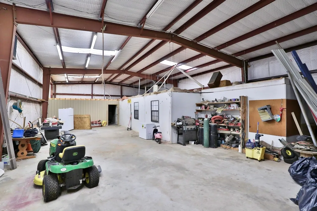 Business For Sale in Taylor County , 3652 Pine Street, Abilene, Texas 79601, 0, 0, Garage spaces, 0 Sqft, built in 1997, Preowned, mls#21108479, Real Estate Agent in Abilene, Homes For Sale in Taylor county, Homes For Sale in Abilene, Realtor in Abilene Texas, Real Estate Brokerage Independent Realty Texas, Luminita Cordes Realtor