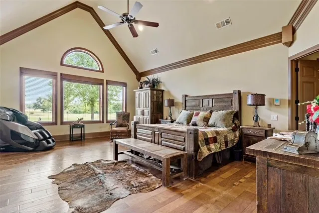 Single Family Residence For Sale in Lamar County , 695 County Road 36120 Road, Honey Grove, Texas 75446, 5 Bedrooms, 6 Bathrooms, 3 Garage spaces, 7,500 Sqft, built in 2013, Price $2,499,000, mls#21108808, Real Estate Agent in Honey Grove, Homes For Sale in Lamar county, Homes For Sale in Honey Grove, Realtor in Honey Grove Texas, Real Estate Brokerage Independent Realty Texas, Luminita Cordes Realtor