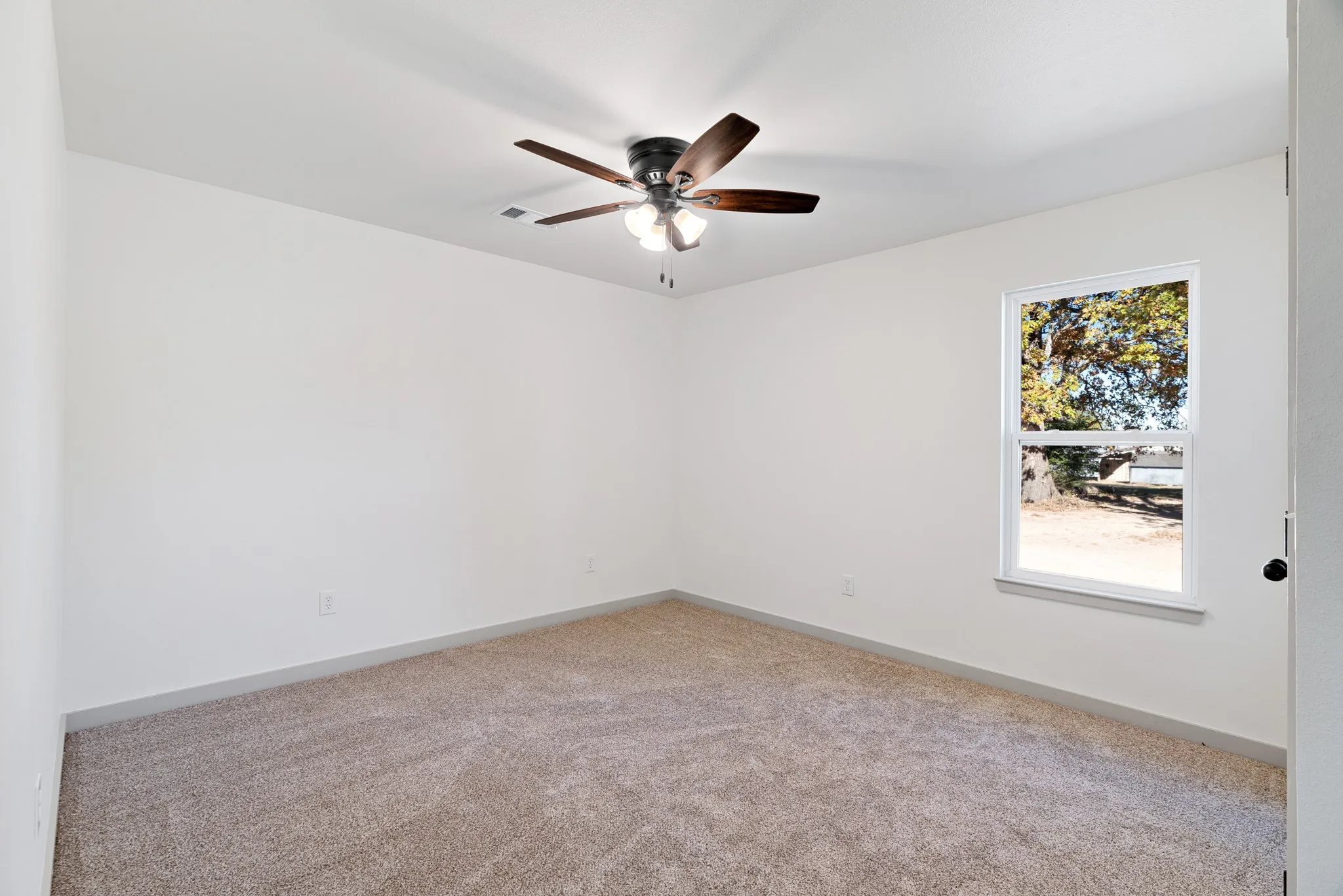 Single Family Residence For Sale in Lamar County , 728 County Road 44050, Powderly, Texas 75473, 3 Bedroom, 2 Bathroom, Garage spaces, 1,410 Sqft, built in 2025, New Construction - Complete, mls#21109969, Real Estate Agent in Powderly, Homes For Sale in Lamar county, Homes For Sale in Powderly, Realtor in Powderly Texas, Real Estate Brokerage Independent Realty Texas, Luminita Cordes Realtor