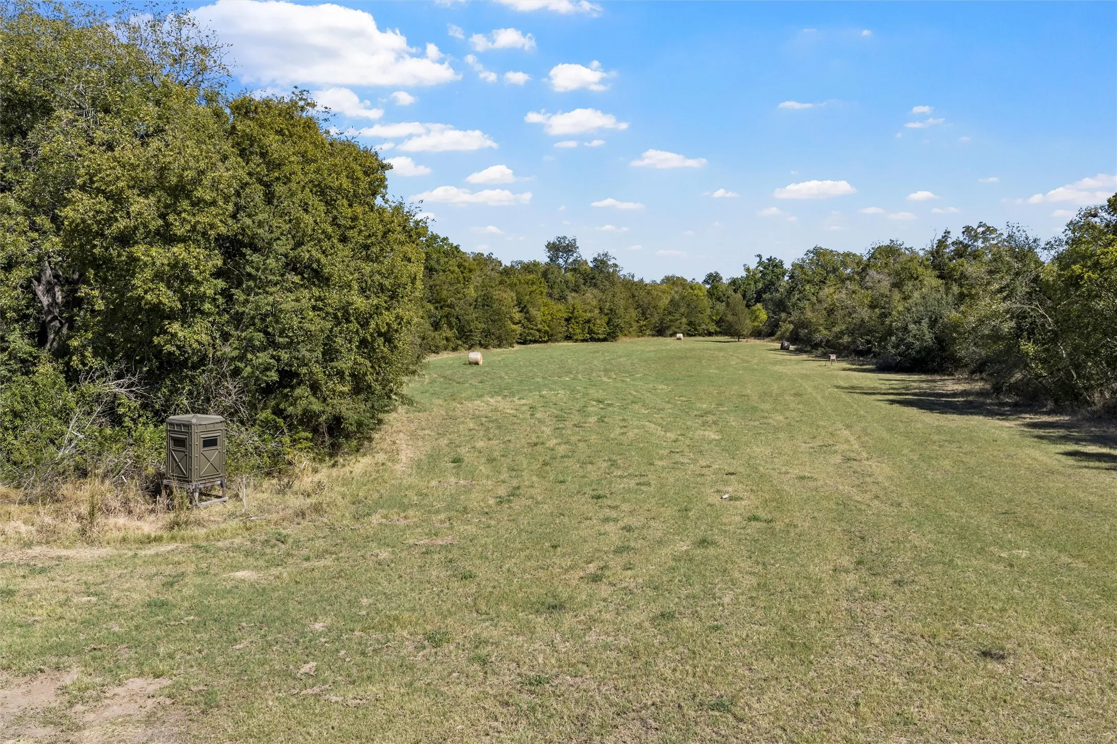 Farm For Sale in Falls County , 684 County Road 473, Lott, Texas 76656, 3 Bedroom, 2 Bathroom, 4 Garage spaces, 2,840 Sqft, built in 2020, mls#21110353, Real Estate Agent in Lott, Homes For Sale in Falls county, Homes For Sale in Lott, Realtor in Lott Texas, Real Estate Brokerage Independent Realty Texas, Luminita Cordes Realtor