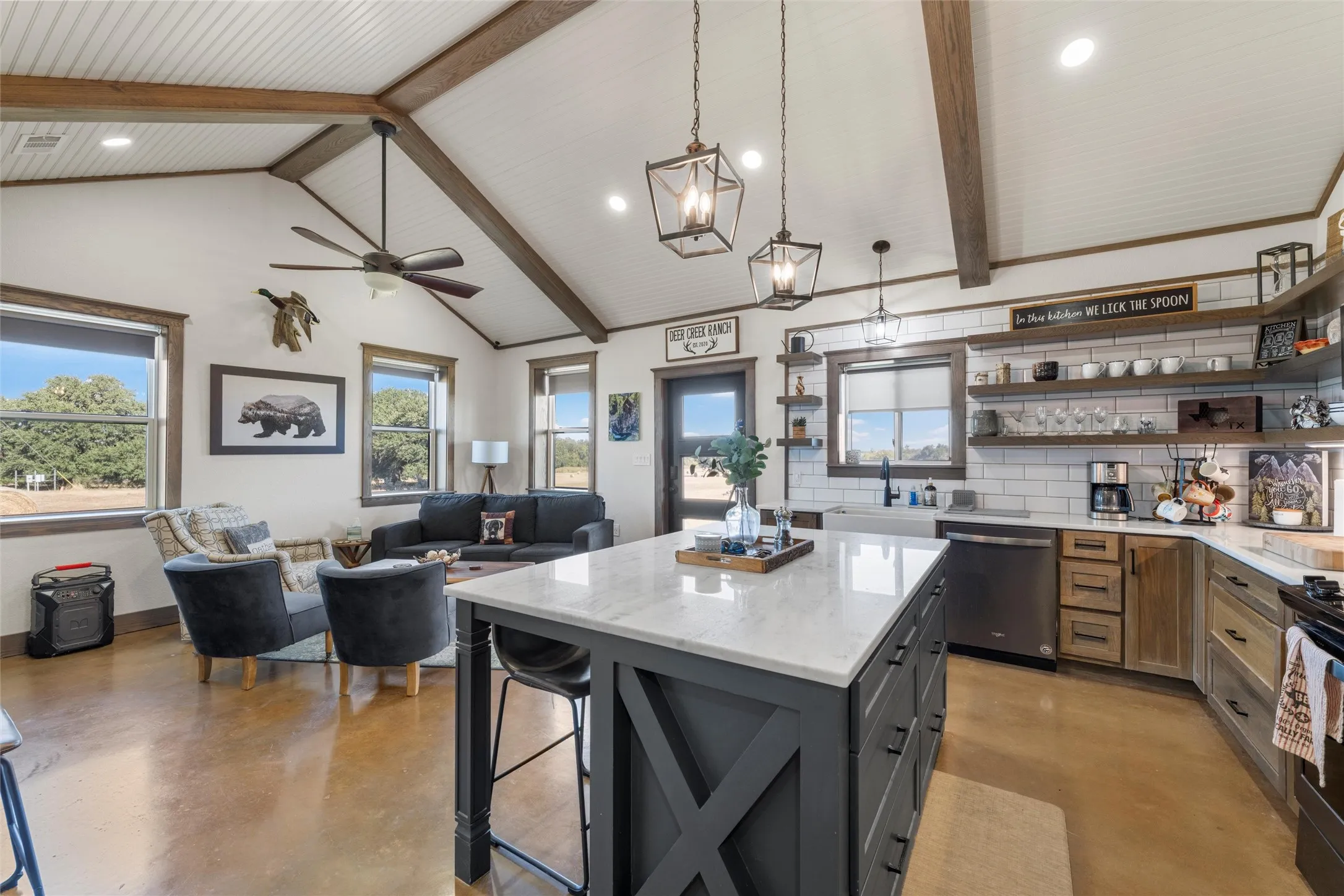 Farm For Sale in Falls County , 684 County Road 473, Lott, Texas 76656, 3 Bedroom, 2 Bathroom, 4 Garage spaces, 2,840 Sqft, built in 2020, mls#21110353, Real Estate Agent in Lott, Homes For Sale in Falls county, Homes For Sale in Lott, Realtor in Lott Texas, Real Estate Brokerage Independent Realty Texas, Luminita Cordes Realtor