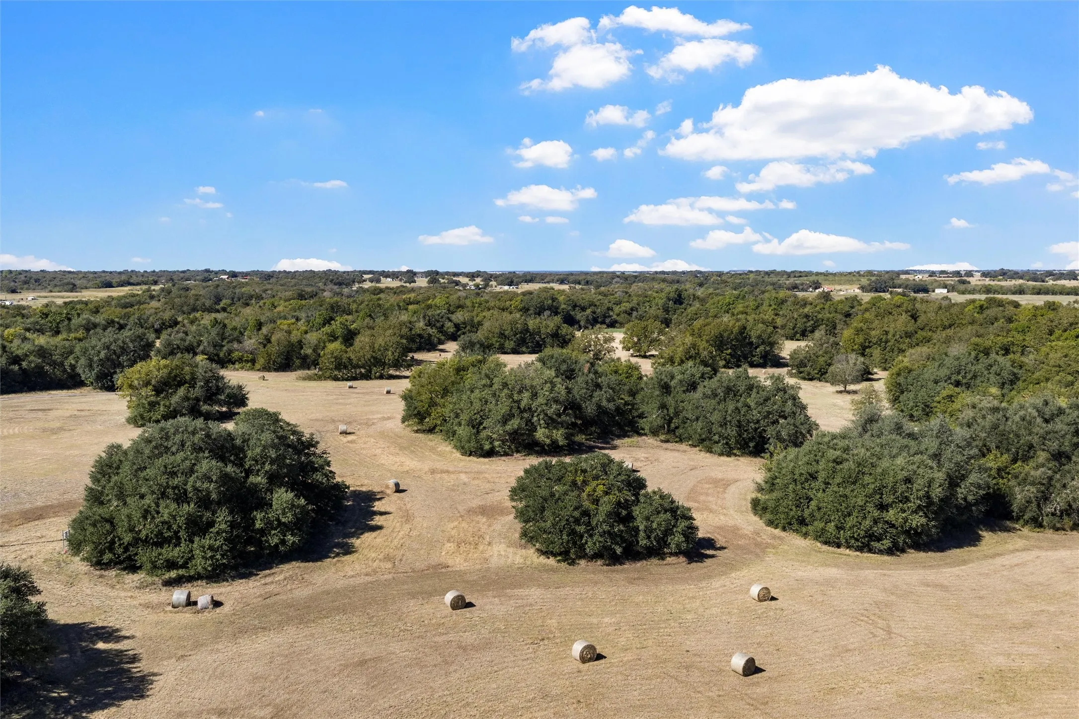 Farm For Sale in Falls County , 684 County Road 473, Lott, Texas 76656, 3 Bedroom, 2 Bathroom, 4 Garage spaces, 2,840 Sqft, built in 2020, mls#21110353, Real Estate Agent in Lott, Homes For Sale in Falls county, Homes For Sale in Lott, Realtor in Lott Texas, Real Estate Brokerage Independent Realty Texas, Luminita Cordes Realtor