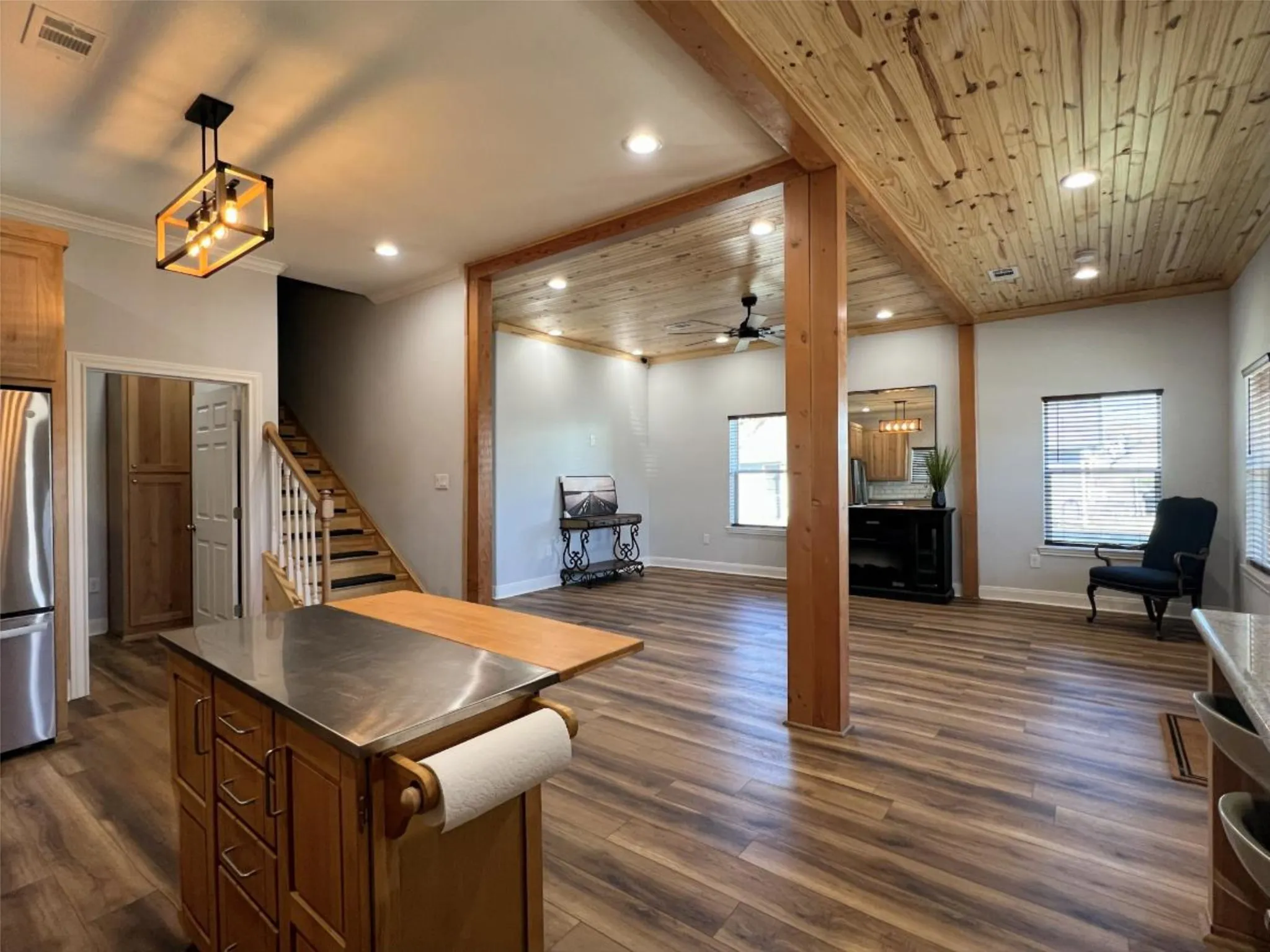 Single Family Residence For Sale in Clay County , 724 Franklin, Bellevue, Texas 76228, 4 Bedrooms, 3 Bathrooms, 1 Garage spaces, 2,296 Sqft, built in 1931, Price $299,500, mls#21111530, Real Estate Agent in Bellevue, Homes For Sale in Clay county, Homes For Sale in Bellevue, Realtor in Bellevue Texas, Real Estate Brokerage Independent Realty Texas, Luminita Cordes Realtor