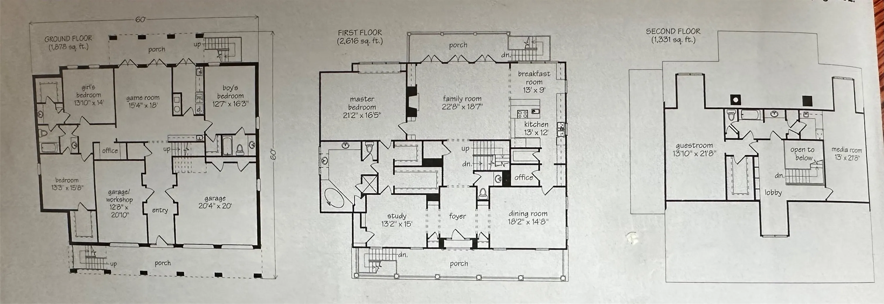 Single Family Residence For Sale in Lamar County , 3065 Oak Creek Drive, Paris, Texas 75462, 5 Bedrooms, 5 Bathrooms, 4 Garage spaces, 5,616 Sqft, built in 1999, Price $599,500, mls#21108490, Real Estate Agent in Paris, Homes For Sale in Lamar county, Homes For Sale in Paris, Realtor in Paris Texas, Real Estate Brokerage Independent Realty Texas, Luminita Cordes Realtor