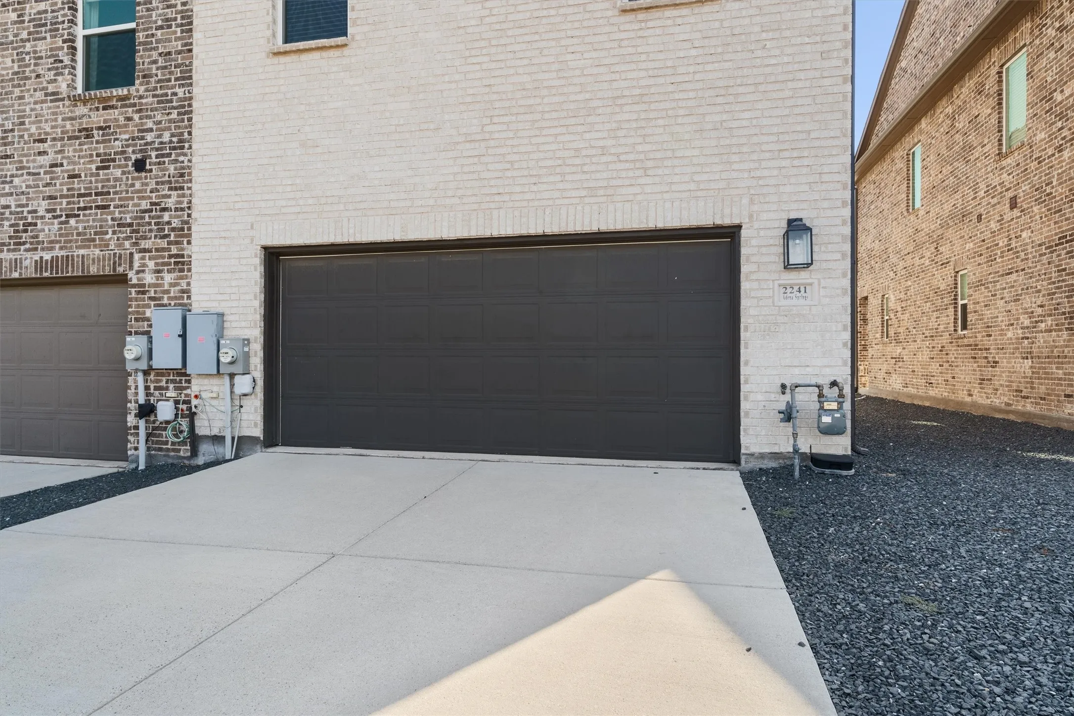 Townhouse For Sale in Collin County , 2241 Adena Springs Drive, Allen, Texas 75013, 3 Bedroom, 3 Bathroom, 2 Garage spaces, 1,646 Sqft, built in 2022, mls#21111438, Real Estate Agent in Allen, Homes For Sale in Collin county, Homes For Sale in Allen, Realtor in Allen Texas, Real Estate Brokerage Independent Realty Texas, Luminita Cordes Realtor