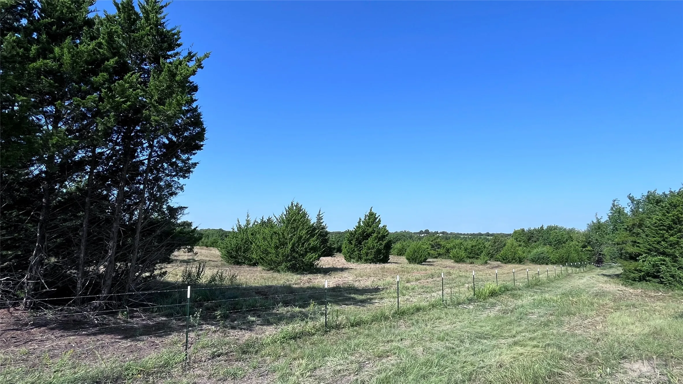 Unimproved Land For Sale in Grayson County , Tract 2, Key Road, Sherman, Texas 75090, 0, 0, Garage spaces, 0 Sqft, built in 0, Price $395,000, mls#21111980, Real Estate Agent in Sherman, Homes For Sale in Grayson county, Homes For Sale in Sherman, Realtor in Sherman Texas, Real Estate Brokerage Independent Realty Texas, Luminita Cordes Realtor