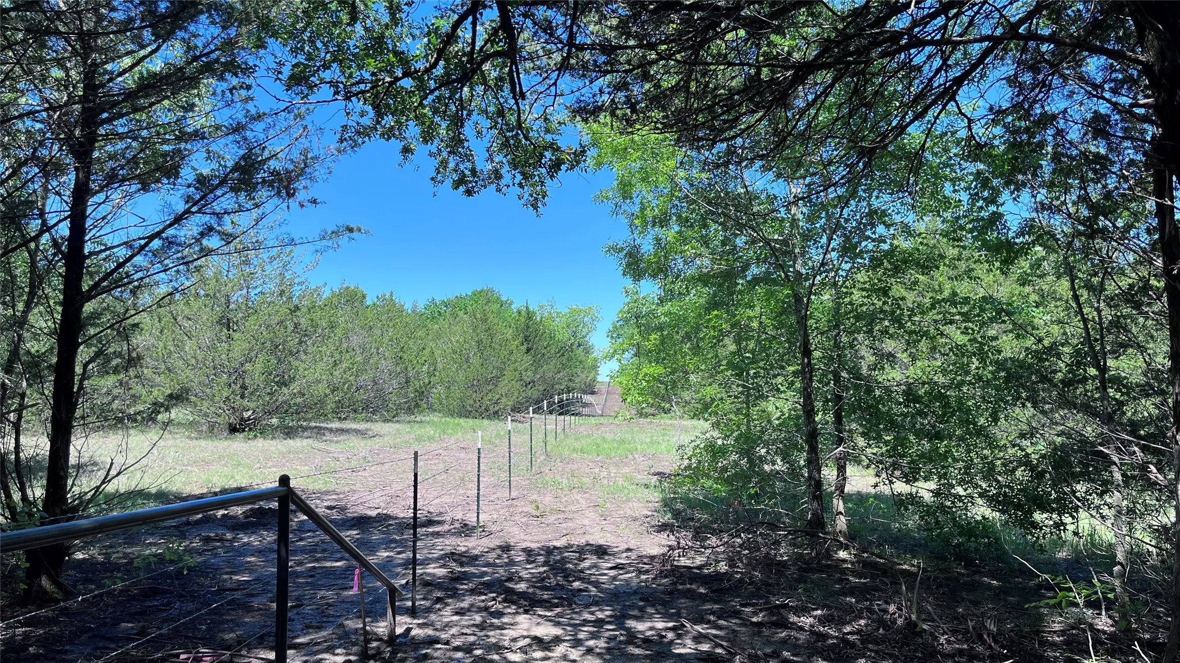 Unimproved Land For Sale in Grayson County , Tract 2, Key Road, Sherman, Texas 75090, 0, 0, Garage spaces, 0 Sqft, built in 0, Price $395,000, mls#21111980, Real Estate Agent in Sherman, Homes For Sale in Grayson county, Homes For Sale in Sherman, Realtor in Sherman Texas, Real Estate Brokerage Independent Realty Texas, Luminita Cordes Realtor