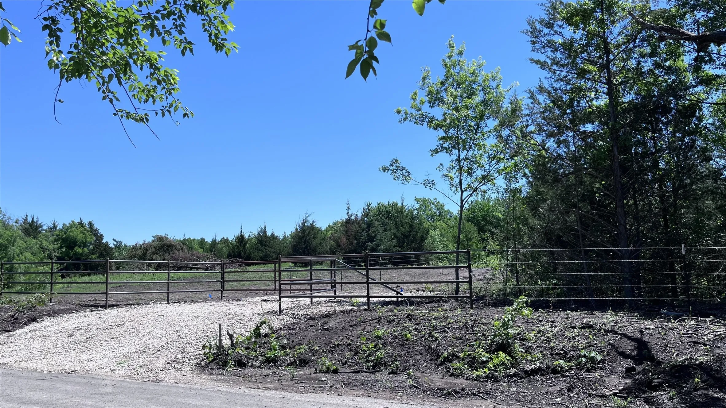 Unimproved Land For Sale in Grayson County , Tract 1, Key Road, Sherman, Texas 75090, 0, 0, Garage spaces, 0 Sqft, built in 0, mls#21111970, Real Estate Agent in Sherman, Homes For Sale in Grayson county, Homes For Sale in Sherman, Realtor in Sherman Texas, Real Estate Brokerage Independent Realty Texas, Luminita Cordes Realtor