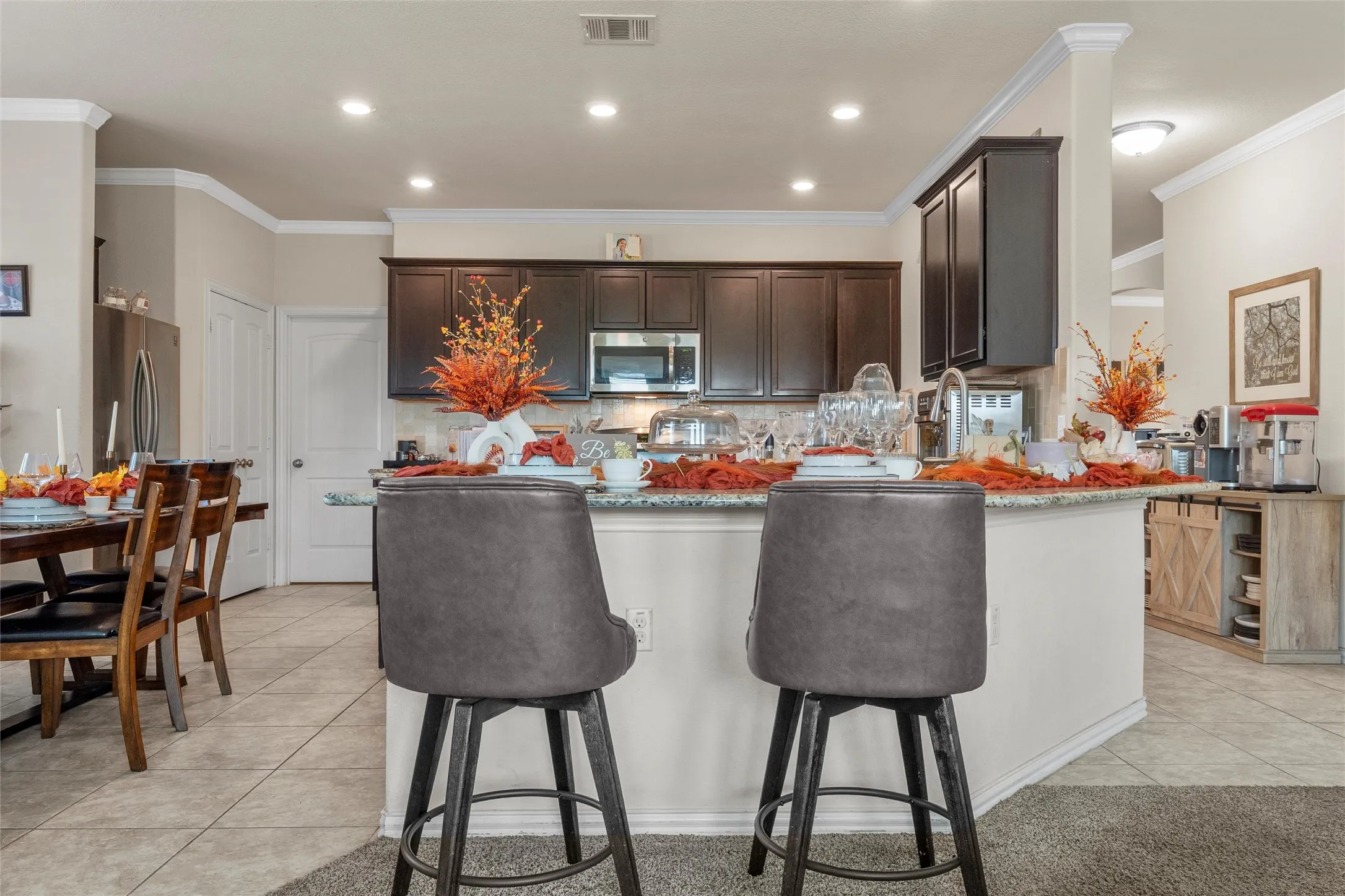 Single Family Residence For Sale in Mc Lennan County , 254 Woodhaven Trail, Waco, Texas 76657, 4 Bedroom, 3 Bathroom, 2 Garage spaces, 3,065 Sqft, built in 2015, mls#21110090, Real Estate Agent in Waco, Homes For Sale in Mc Lennan county, Homes For Sale in Waco, Realtor in Waco Texas, Real Estate Brokerage Independent Realty Texas, Luminita Cordes Realtor
