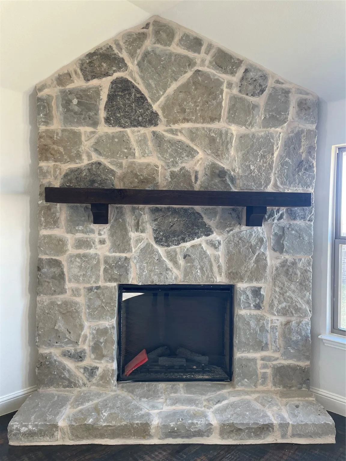 Single Family Residence For Sale in Rockwall County , 6121 Rodin Drive, Royse City, Texas 75189, 4 Bedroom, 3 Bathroom, 2 Garage spaces, 2,078 Sqft, built in 2024, New Construction - Complete, mls#21112152, Real Estate Agent in Royse City, Homes For Sale in Rockwall county, Homes For Sale in Royse City, Realtor in Royse City Texas, Real Estate Brokerage Independent Realty Texas, Luminita Cordes Realtor