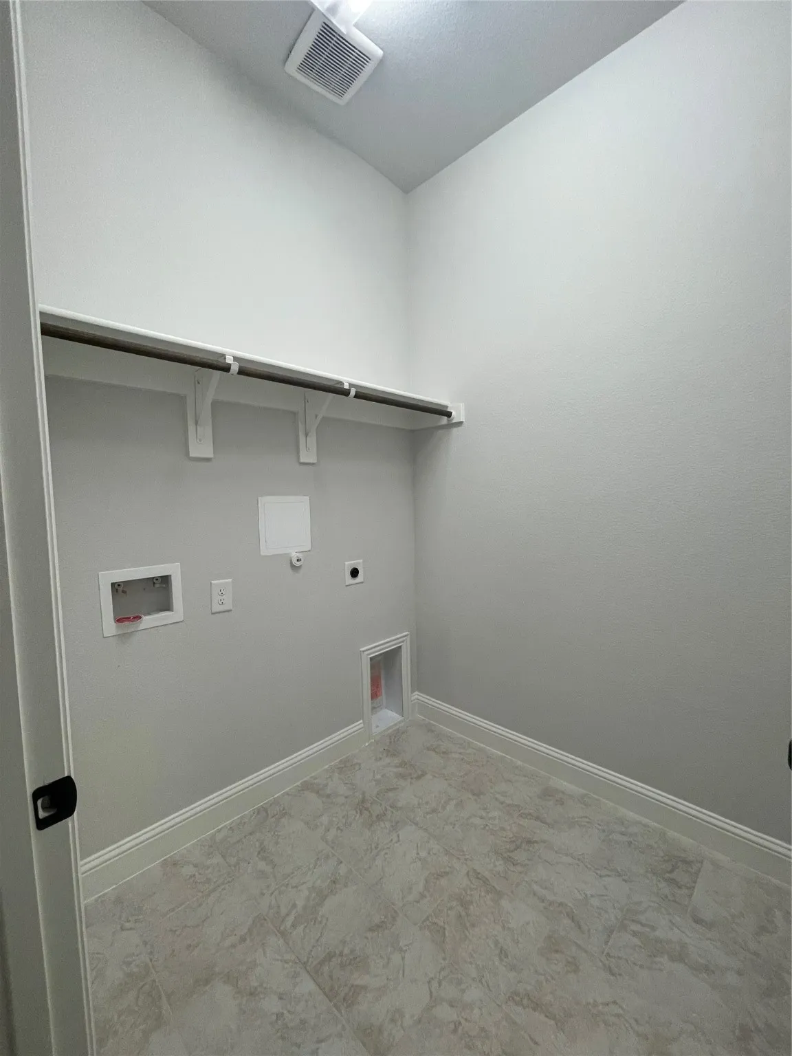 Single Family Residence For Sale in Rockwall County , 6121 Rodin Drive, Royse City, Texas 75189, 4 Bedroom, 3 Bathroom, 2 Garage spaces, 2,078 Sqft, built in 2024, New Construction - Complete, mls#21112152, Real Estate Agent in Royse City, Homes For Sale in Rockwall county, Homes For Sale in Royse City, Realtor in Royse City Texas, Real Estate Brokerage Independent Realty Texas, Luminita Cordes Realtor